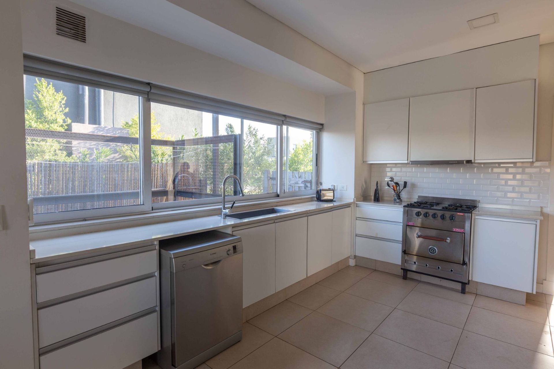 Venta SAN RAFAEL 4 habitaciones + escritorio