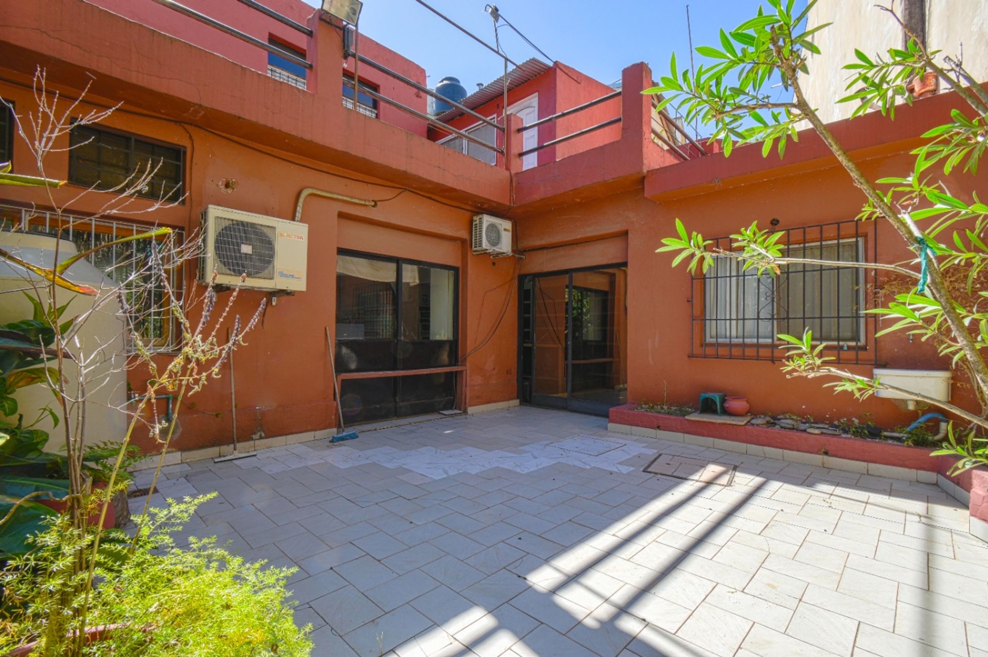 Venta Local Comercial en Las Lomas de San Isidro