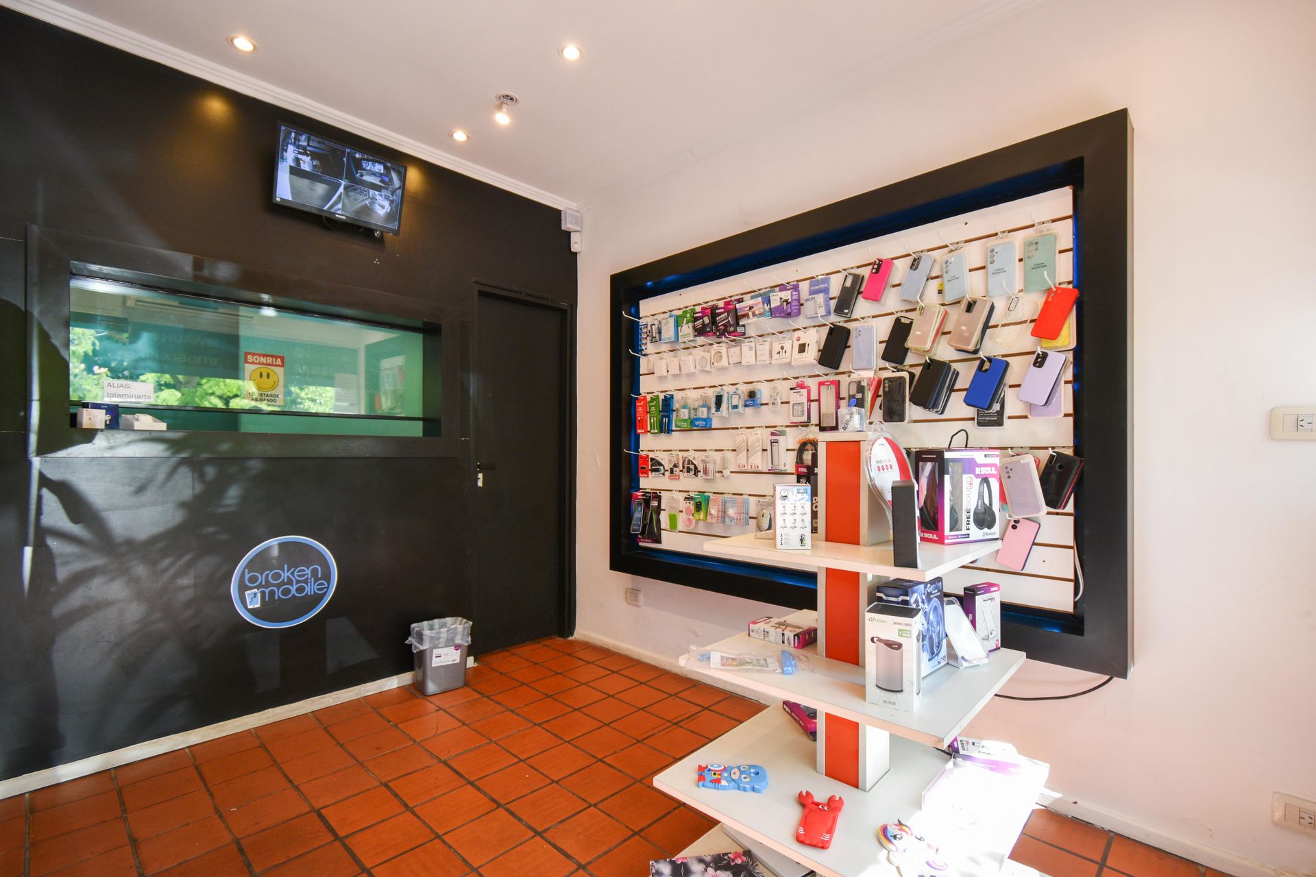 Venta Local Comercial en Las Lomas de San Isidro