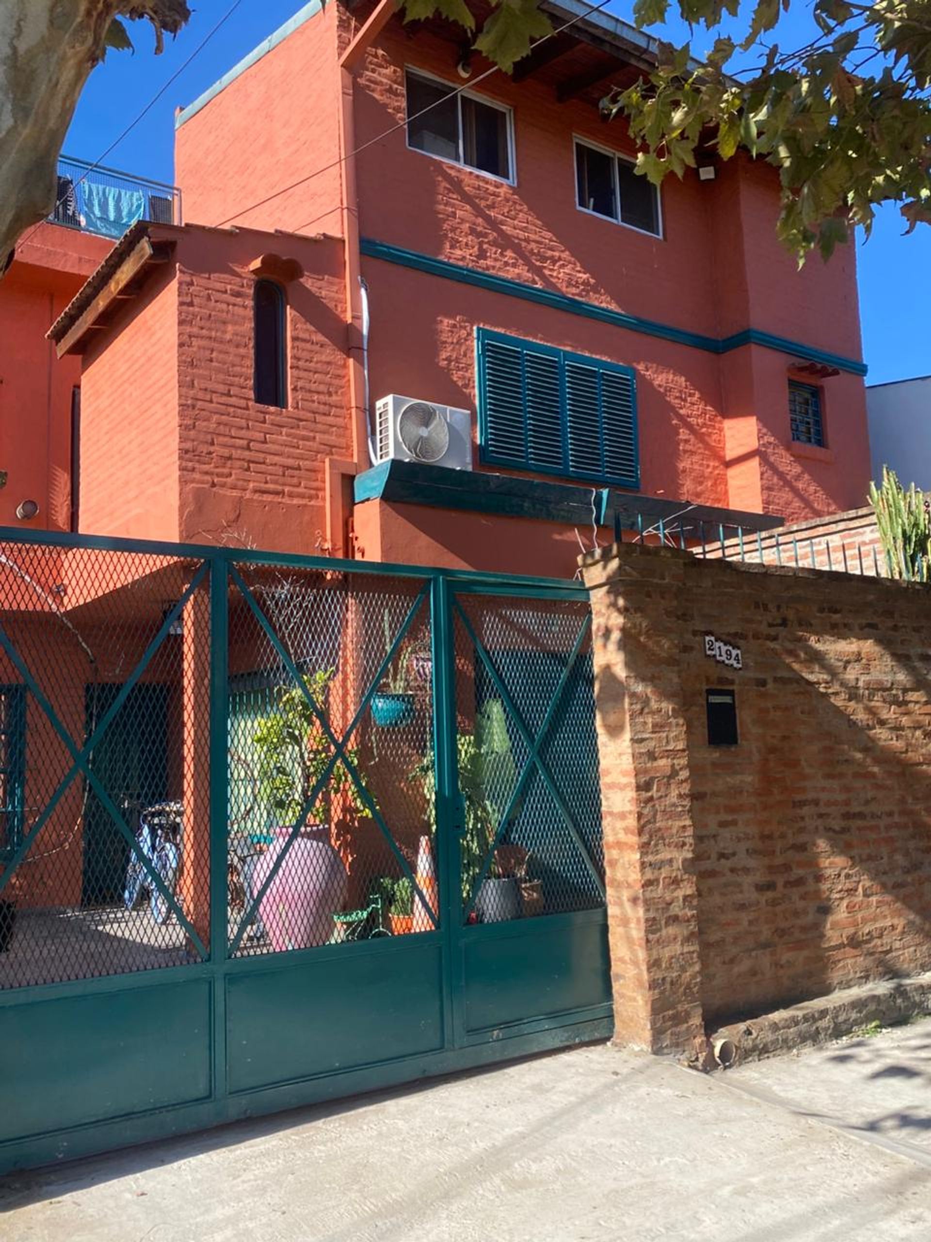 Casa En Venta En Don Torcuto 5 Ambientes