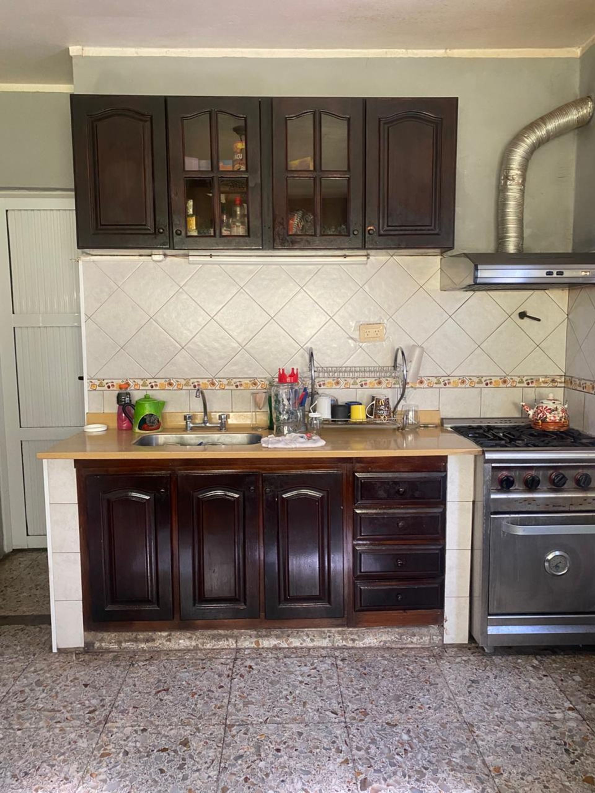 Casa En Venta En Don Torcuto 5 Ambientes