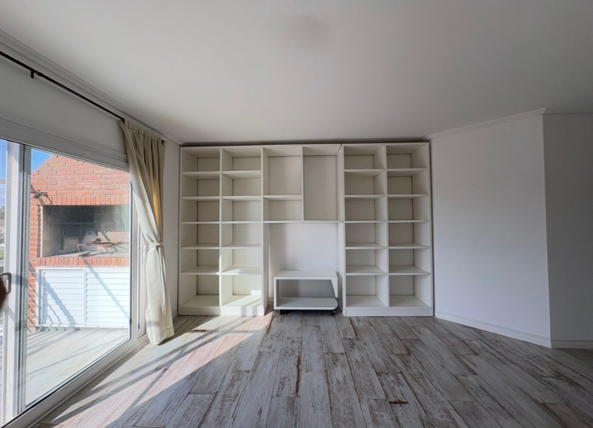 alq dormie 3 ambientes + depend 2 cocheras al rio
