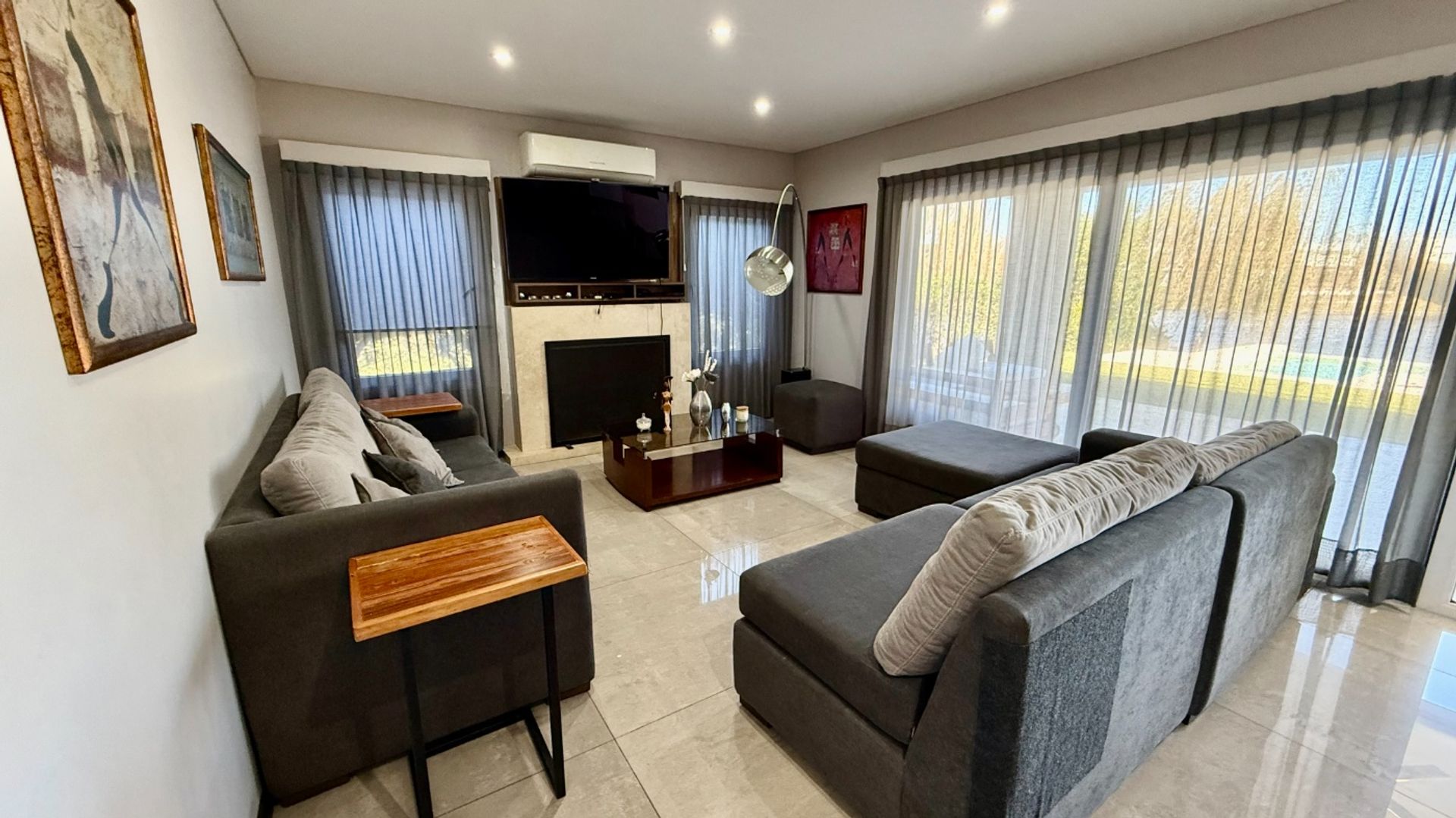Venta Casa 7 Amb A La Laguna Nordelta Alisos
