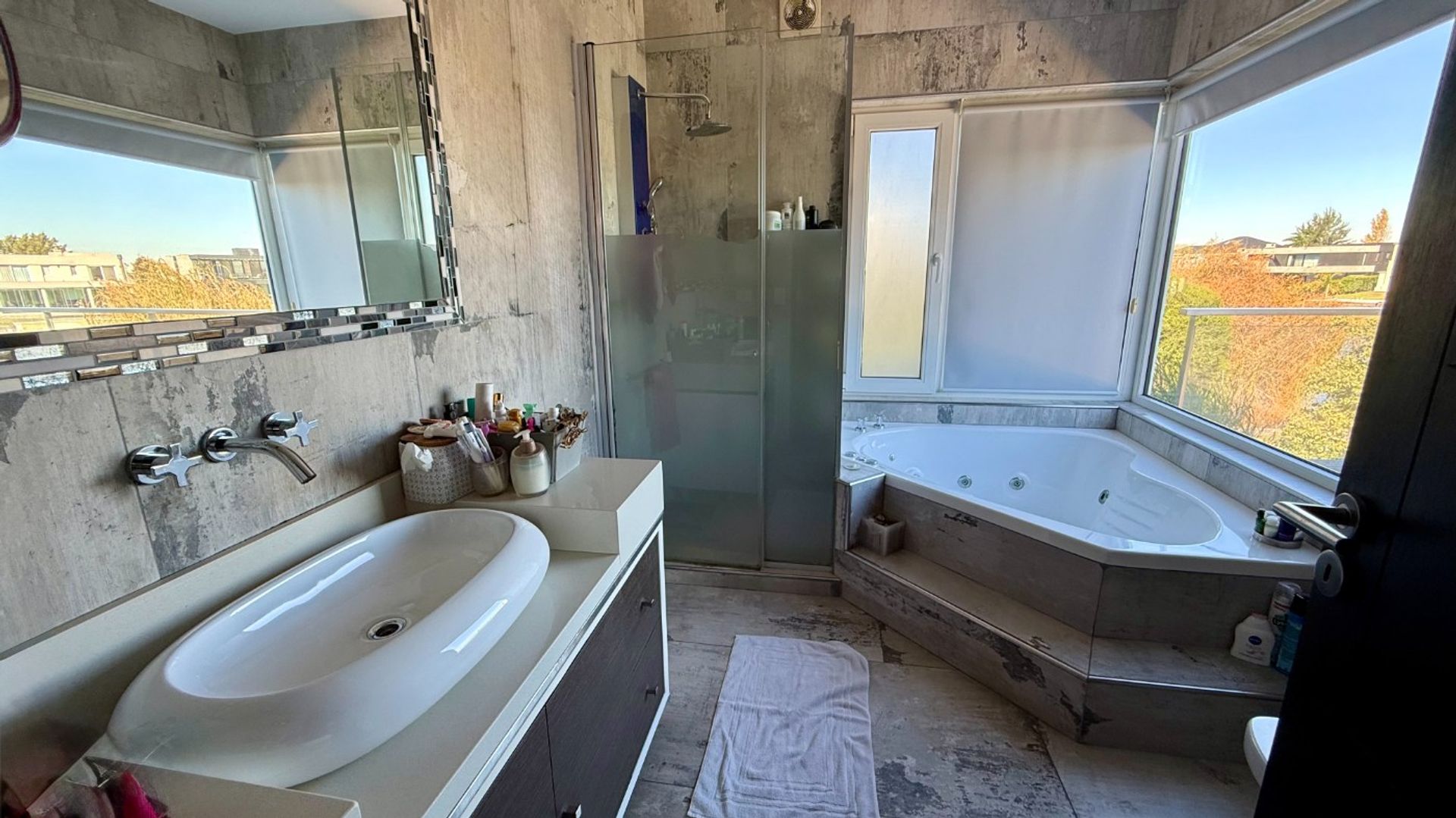 Venta Casa 7 Amb A La Laguna Nordelta Alisos