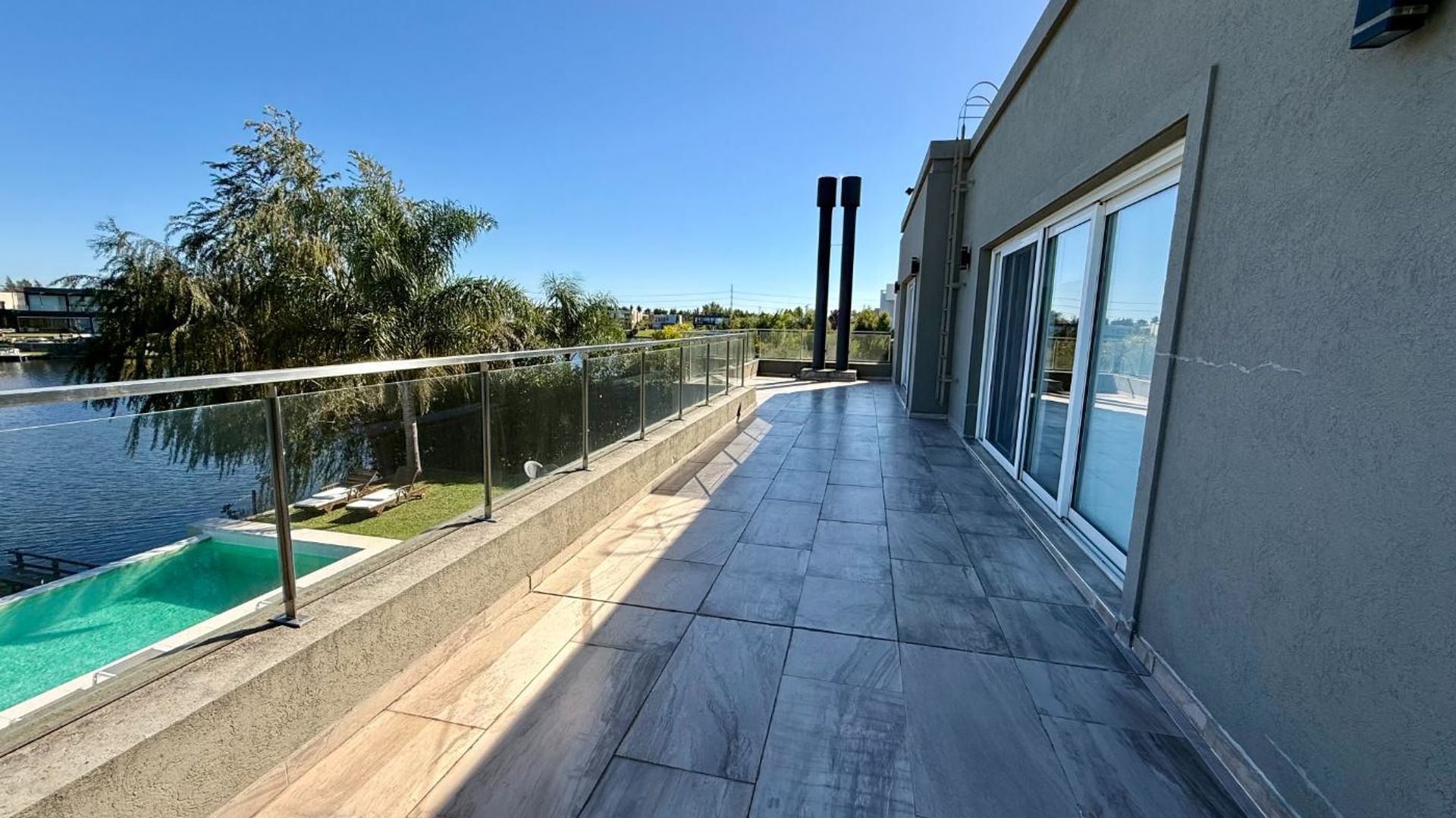 Venta Casa 7 Amb A La Laguna Nordelta Alisos