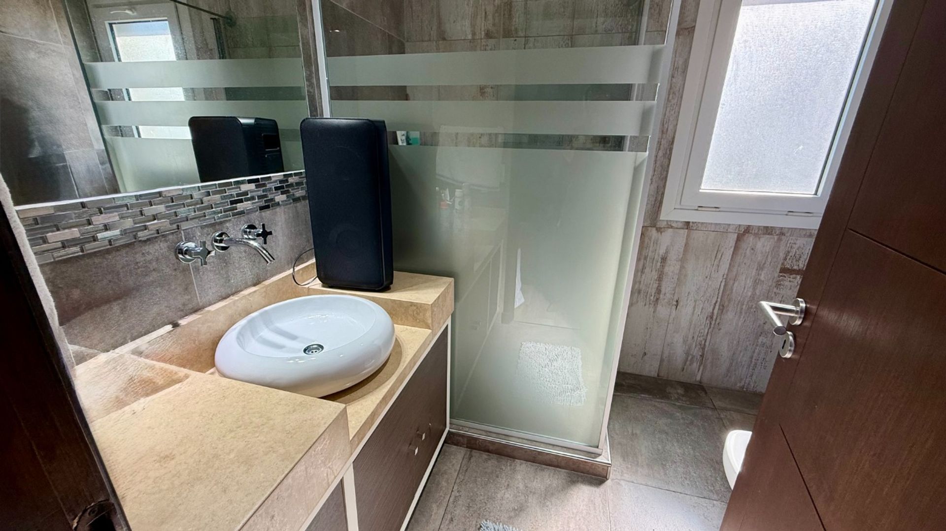 Venta Casa 7 Amb A La Laguna Nordelta Alisos