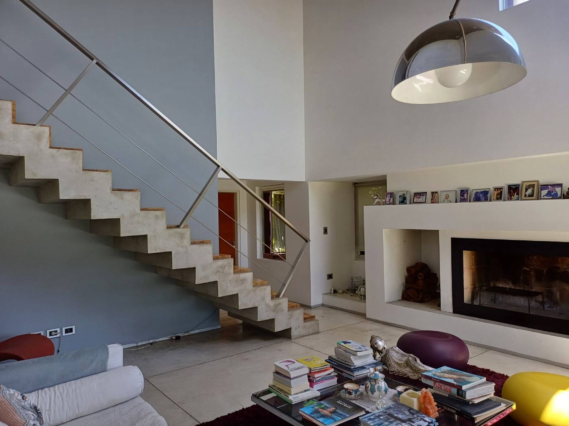 Venta casa moderna en Barrio Laguna del Sol, Tigre
