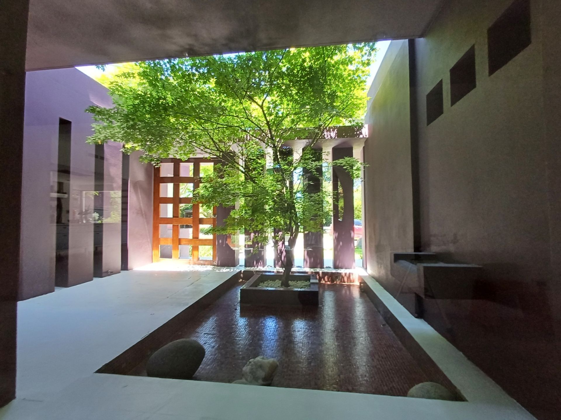 Venta casa moderna en Barrio Laguna del Sol, Tigre