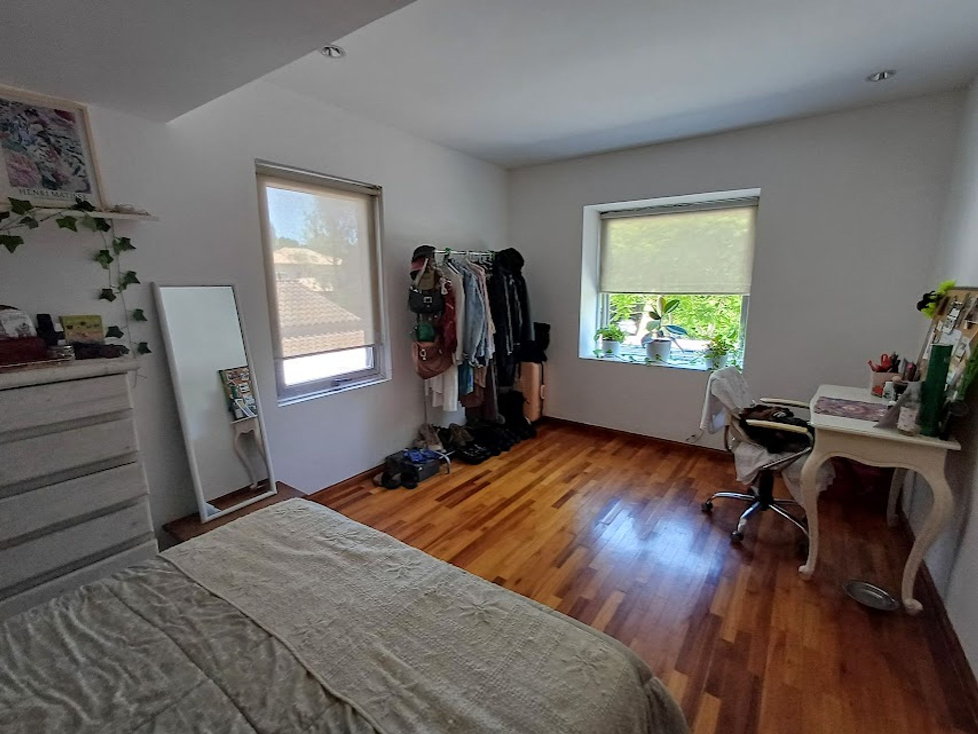 Venta casa moderna en Barrio Laguna del Sol, Tigre