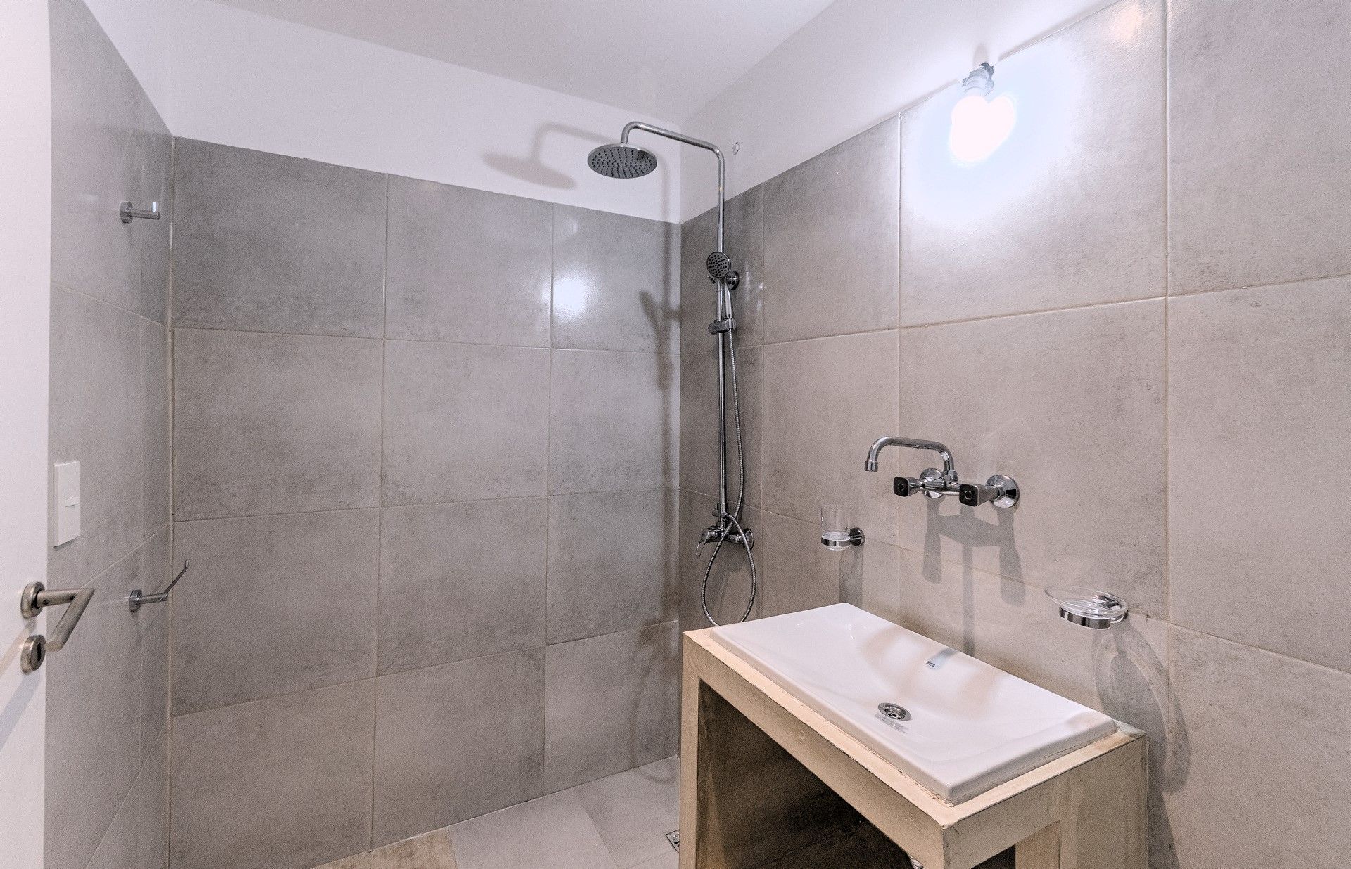 Venta Monoambiente apto prof. 52m2 /cochera fija