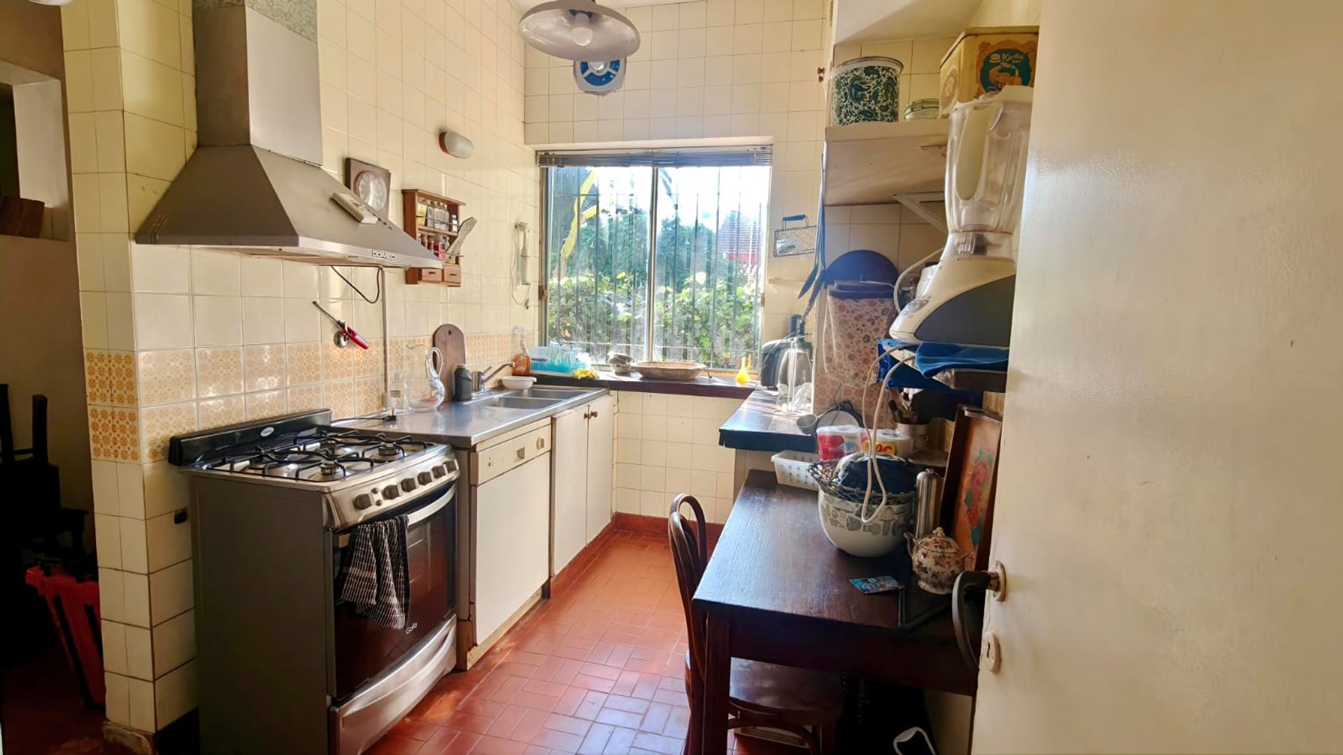 VENTA Florida Casa 380m2 terreno en CUL DE SAC