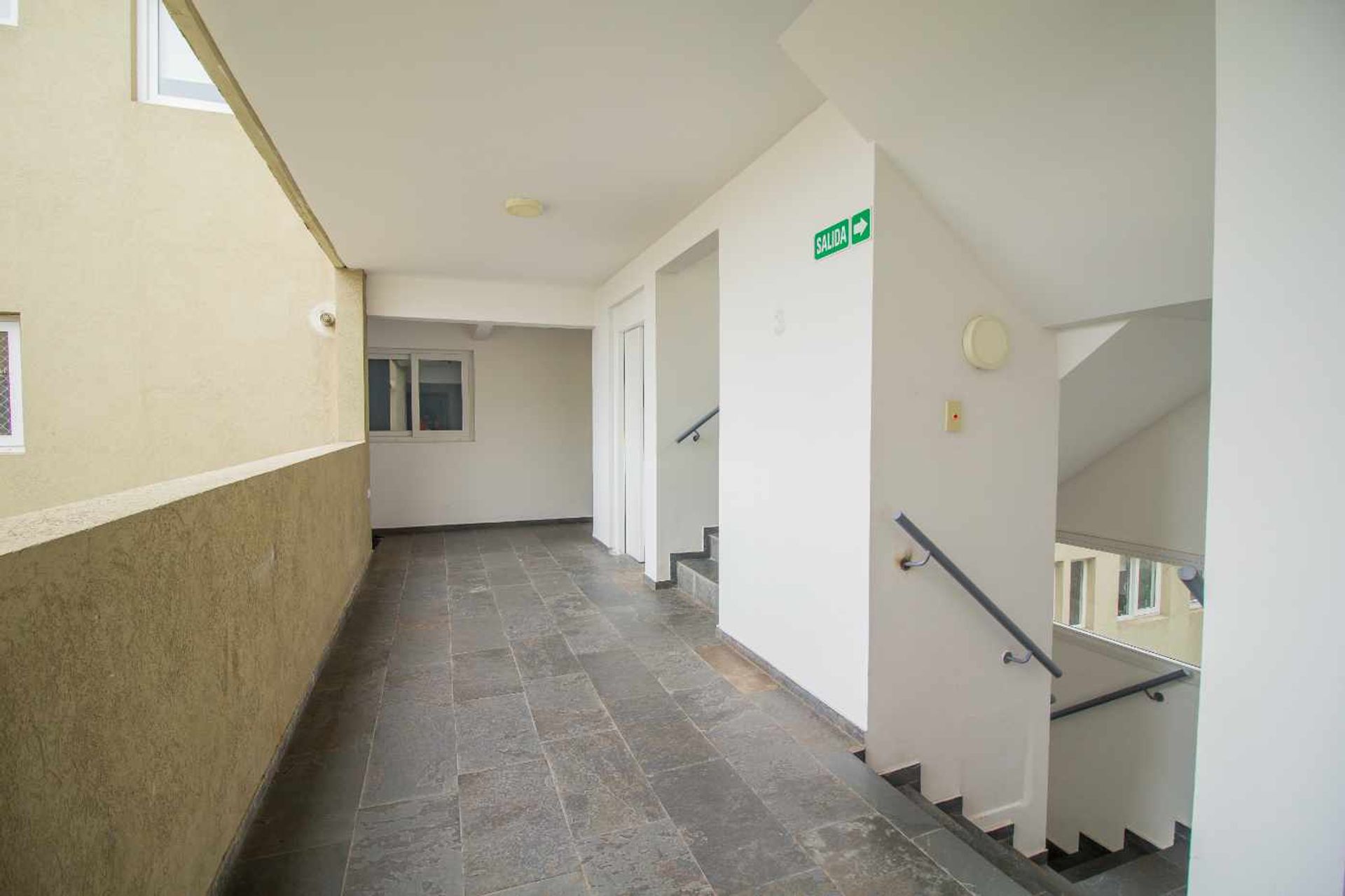 Alquiler Depto 4 Dorm Pta Chica Coch Balcon C/Parr