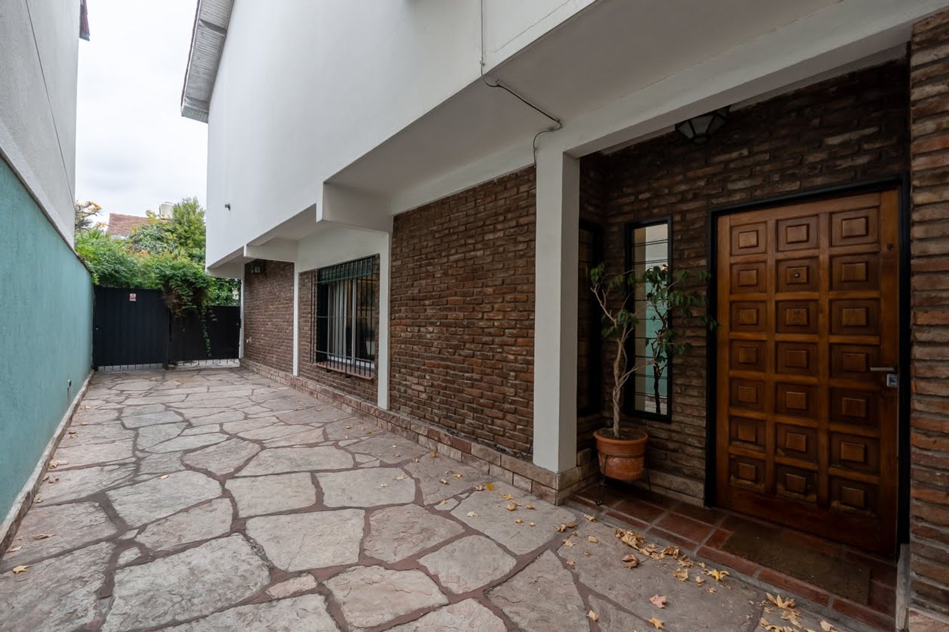 Venta Casa 5 Amb. San Isidro Excelente Estado