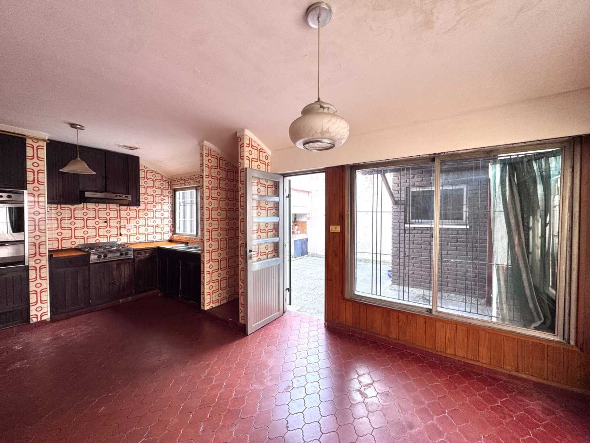Venta casa 5 amb La Lucila cochera patio dependenc