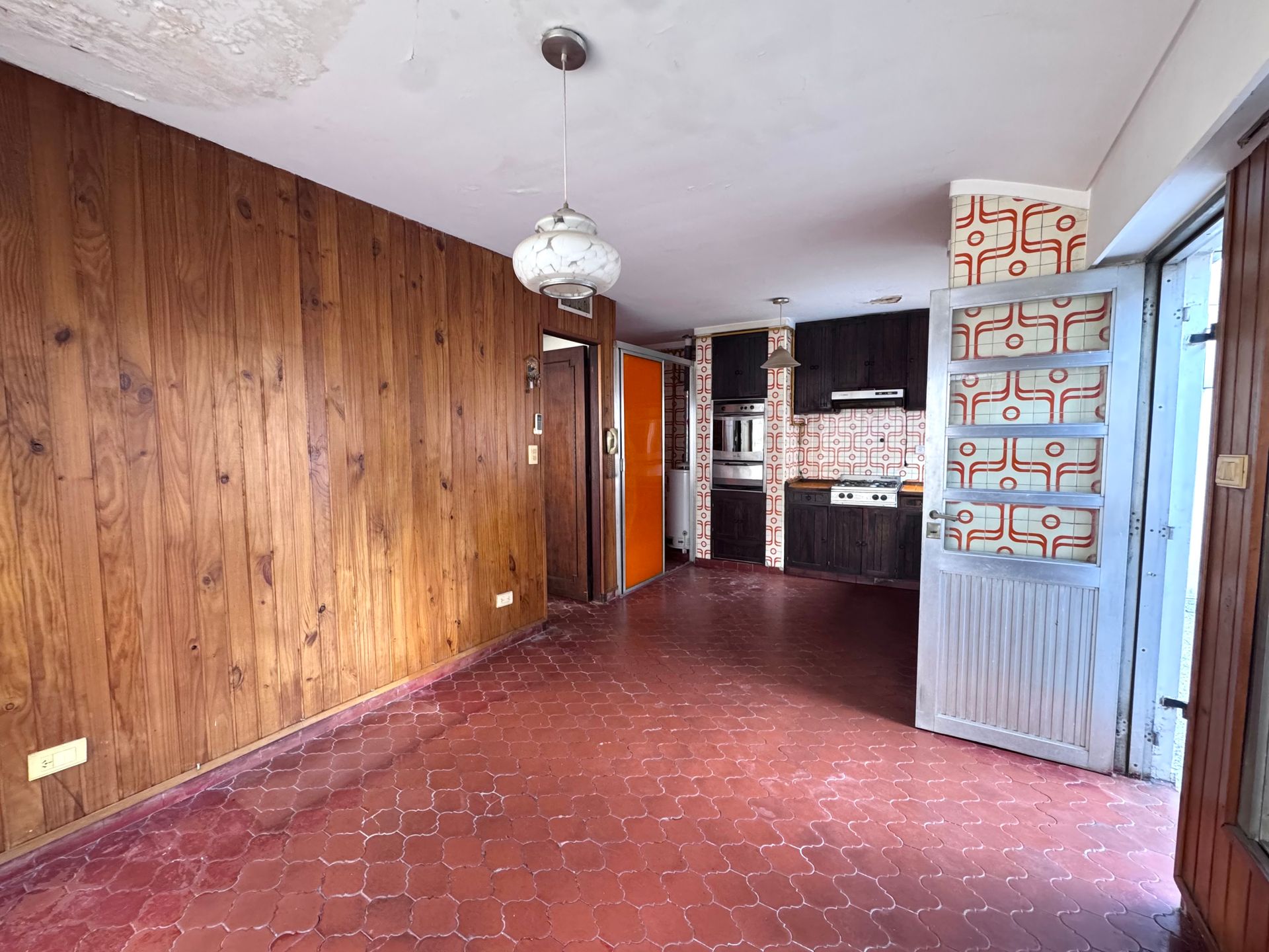 Venta casa 5 amb La Lucila cochera patio dependenc