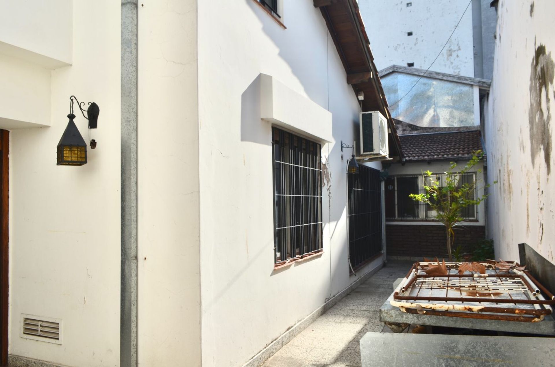 Venta casa 5 amb La Lucila cochera patio dependenc