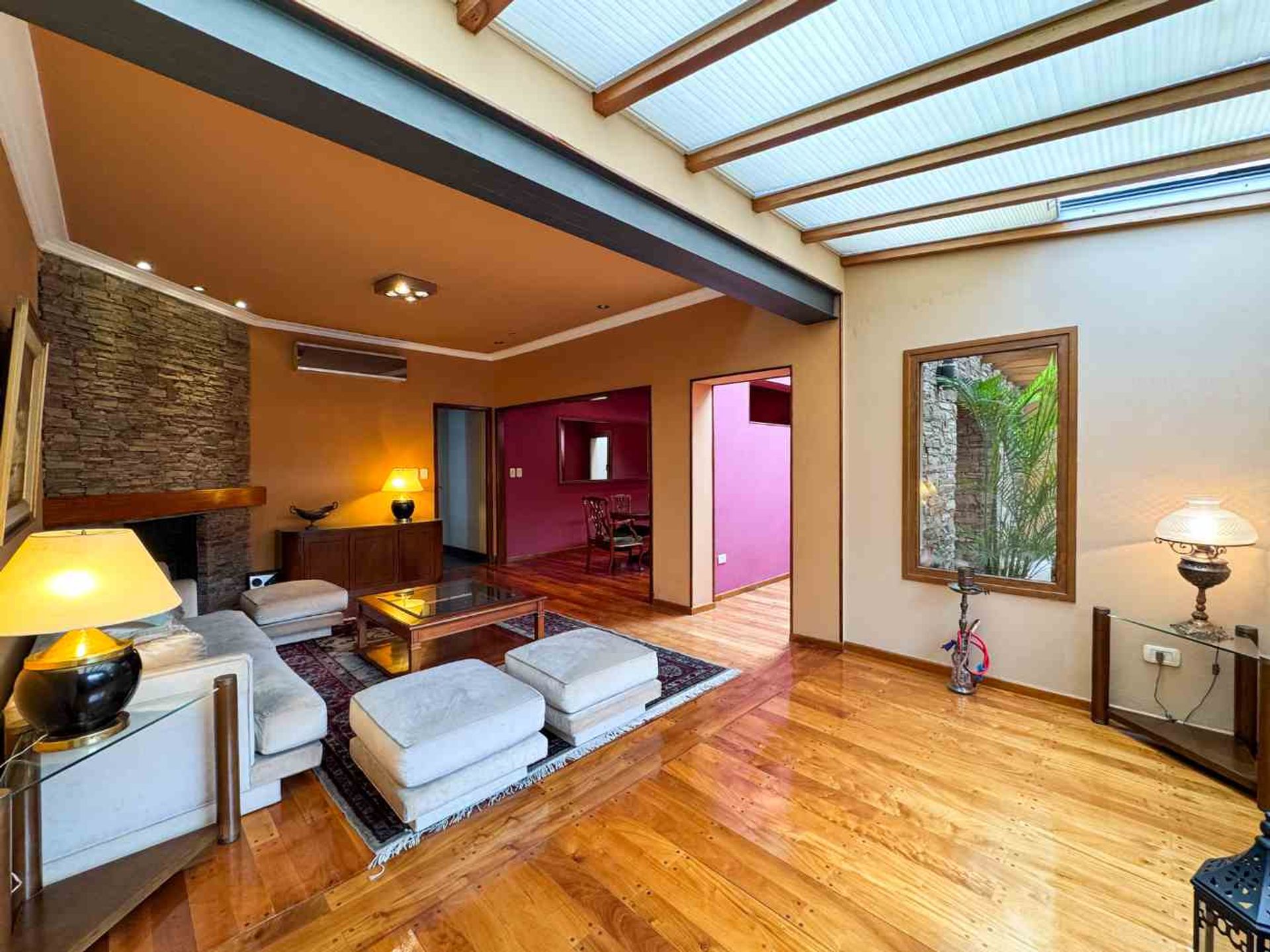 Venta Casa 6 Amb En Olivos Jardín Quincho Y 2 Coch