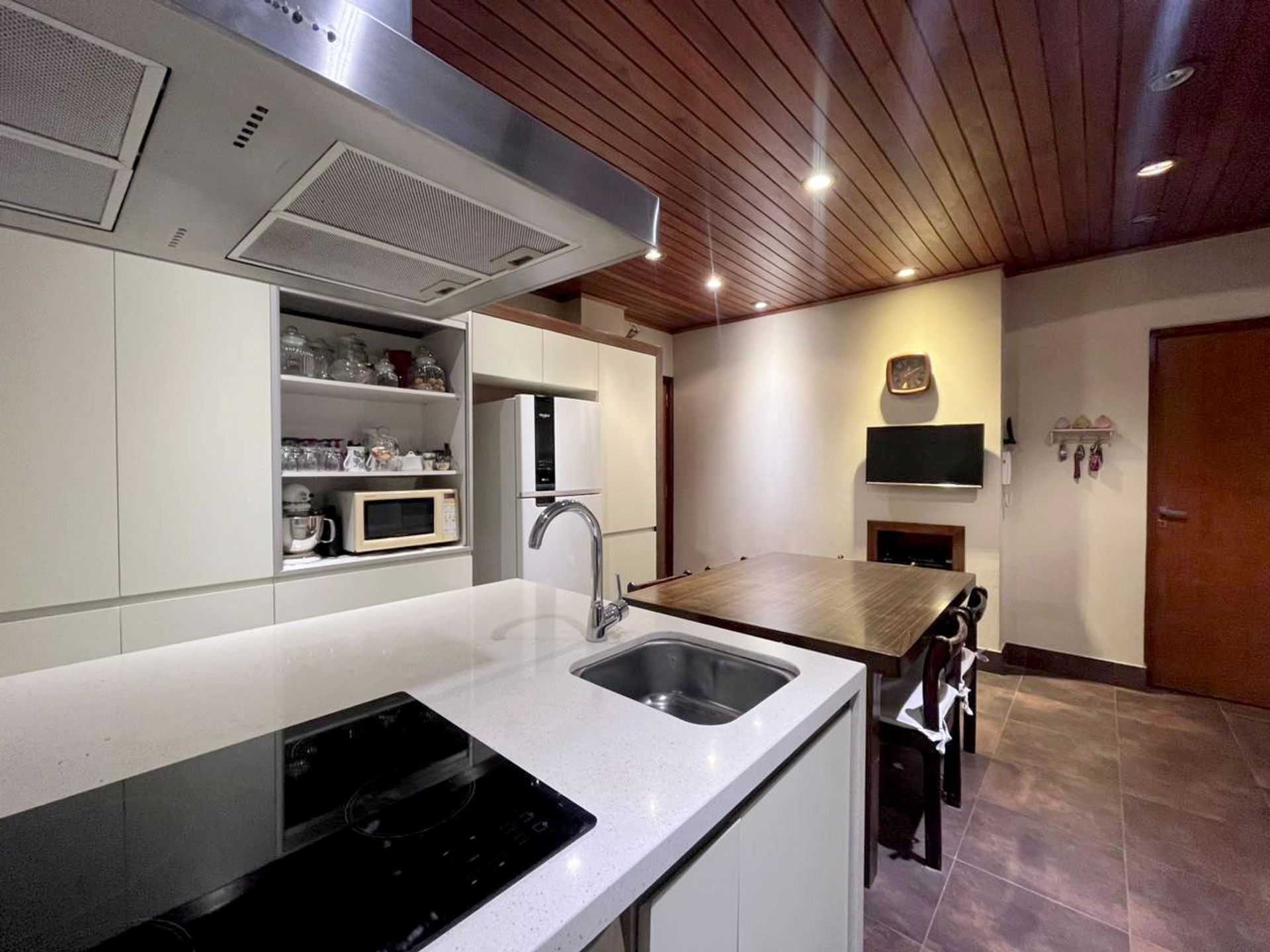 Venta Casa 6 Amb En Olivos Jardín Quincho Y 2 Coch