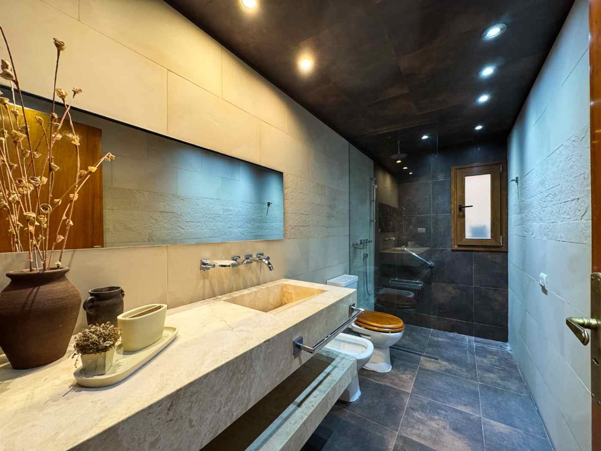 Venta Casa 6 Amb En Olivos Jardín Quincho Y 2 Coch
