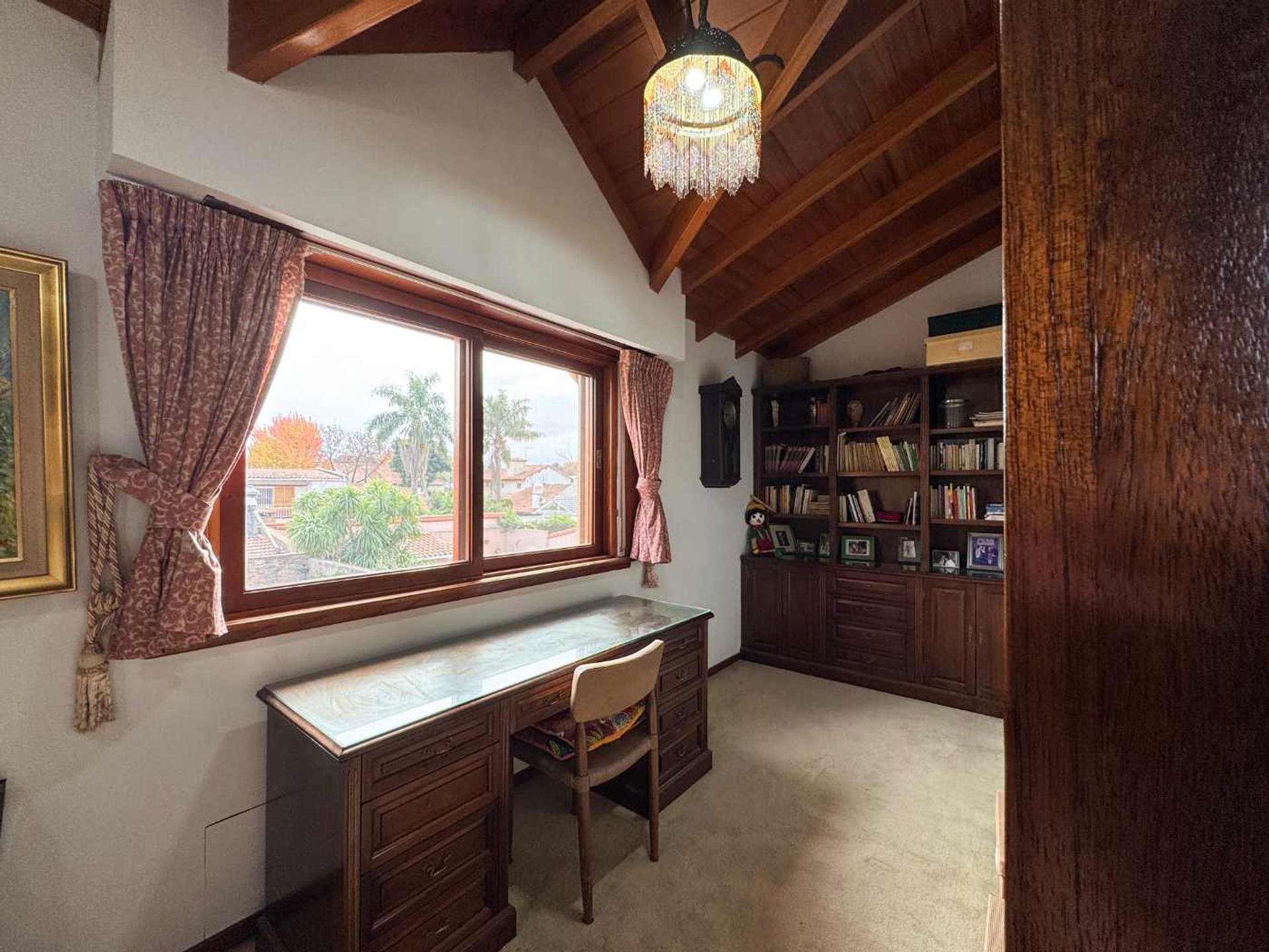 Venta Casa 6 Amb En Olivos Jardín Quincho Y 2 Coch