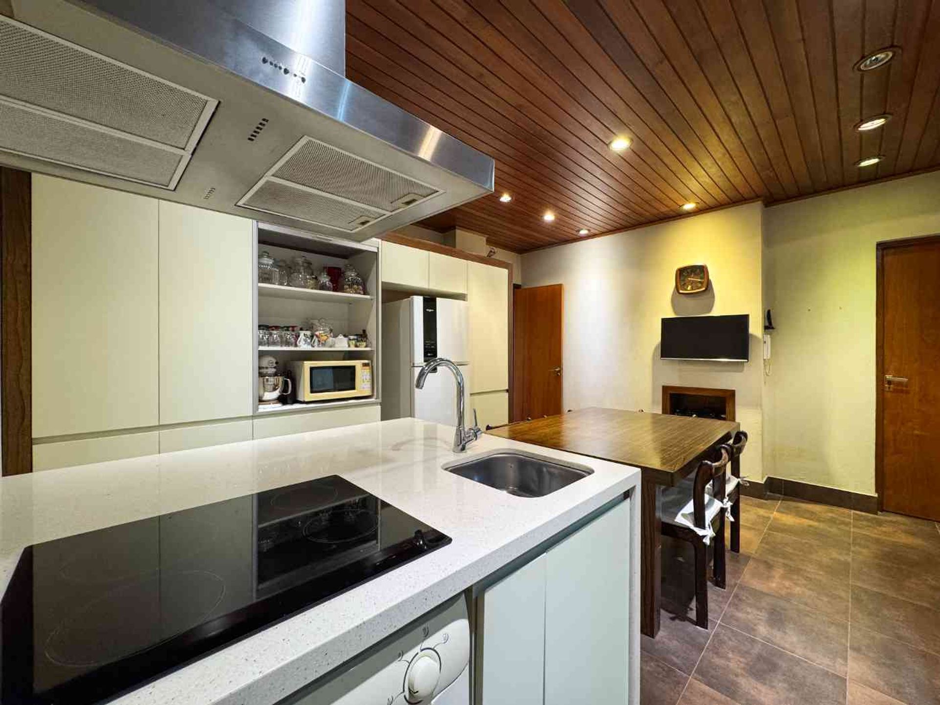 Venta Casa 6 Amb En Olivos Jardín Quincho Y 2 Coch