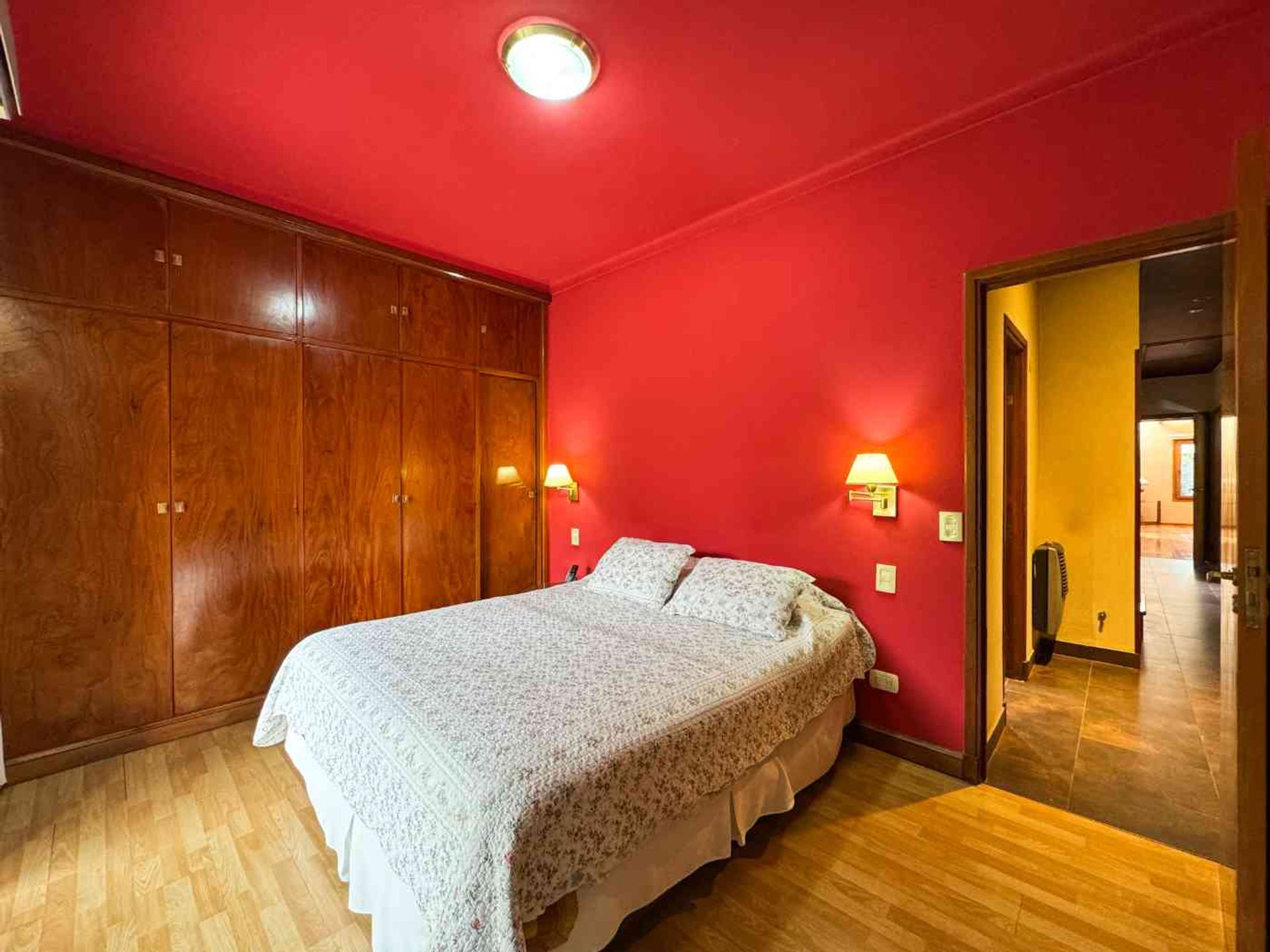 Venta Casa 6 Amb En Olivos Jardín Quincho Y 2 Coch