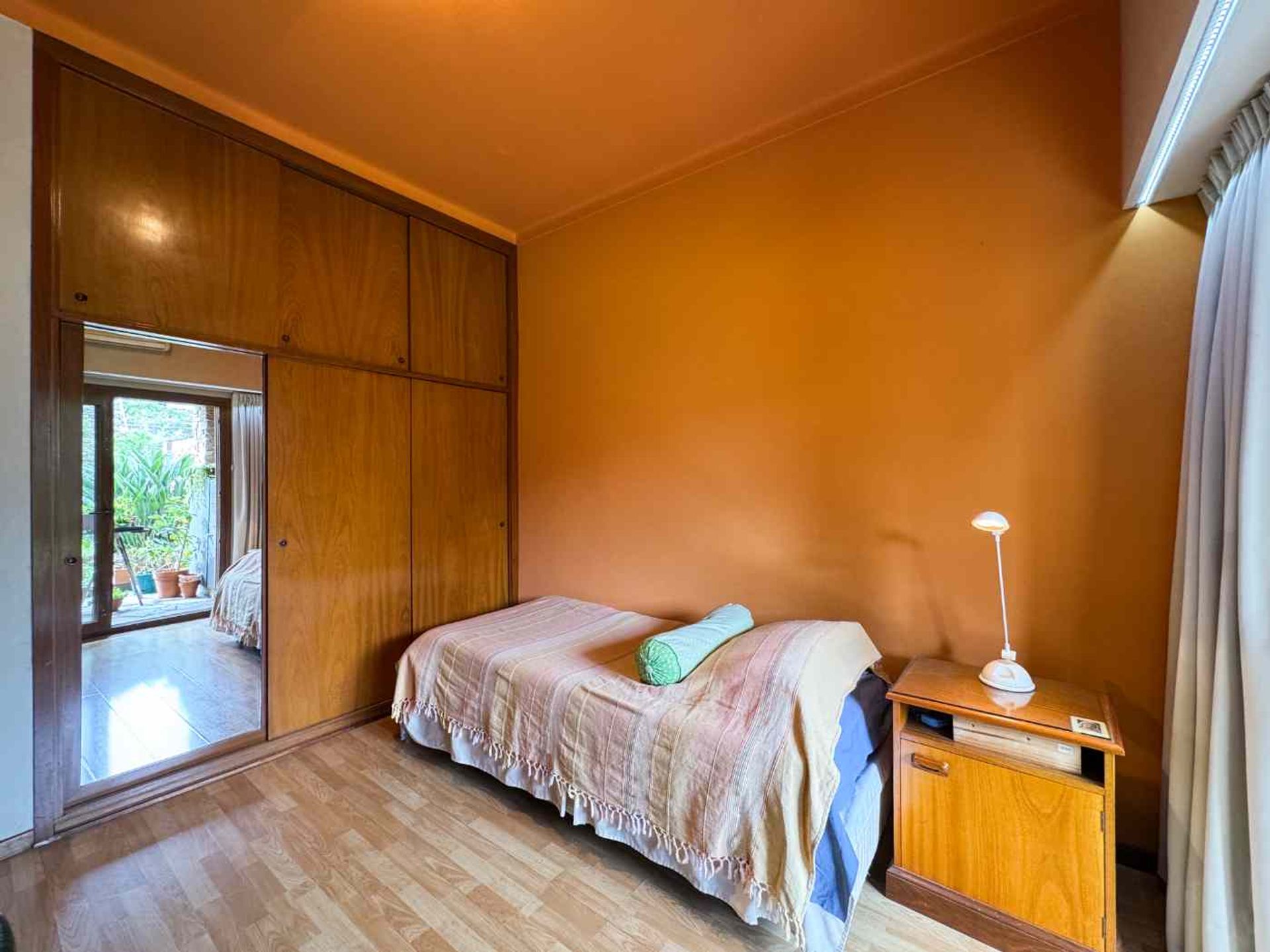 Venta Casa 6 Amb En Olivos Jardín Quincho Y 2 Coch