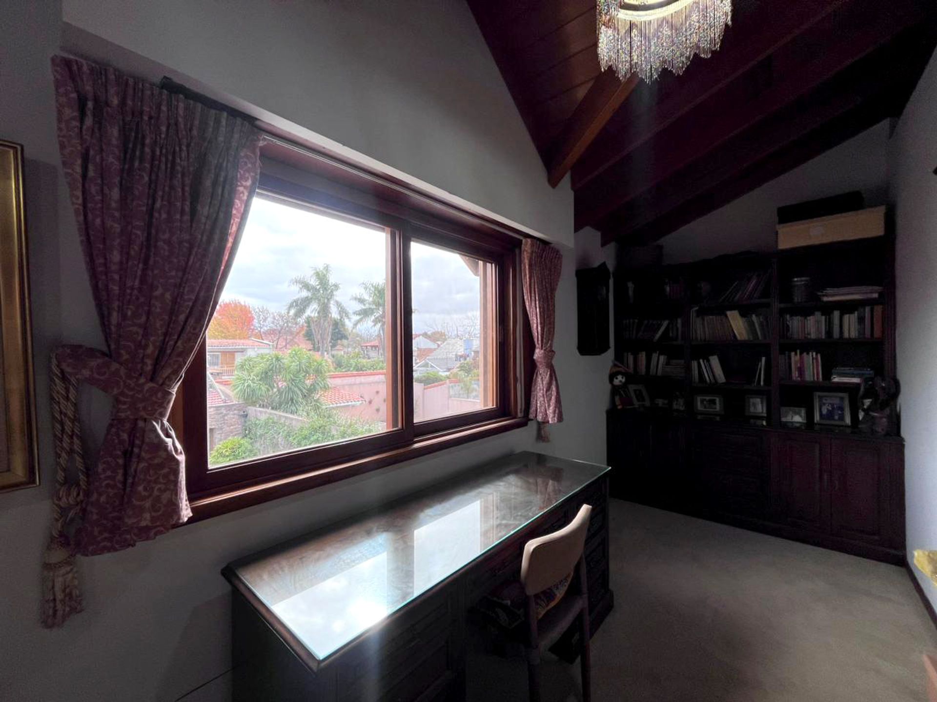 Venta Casa 6 Amb En Olivos Jardín Quincho Y 2 Coch