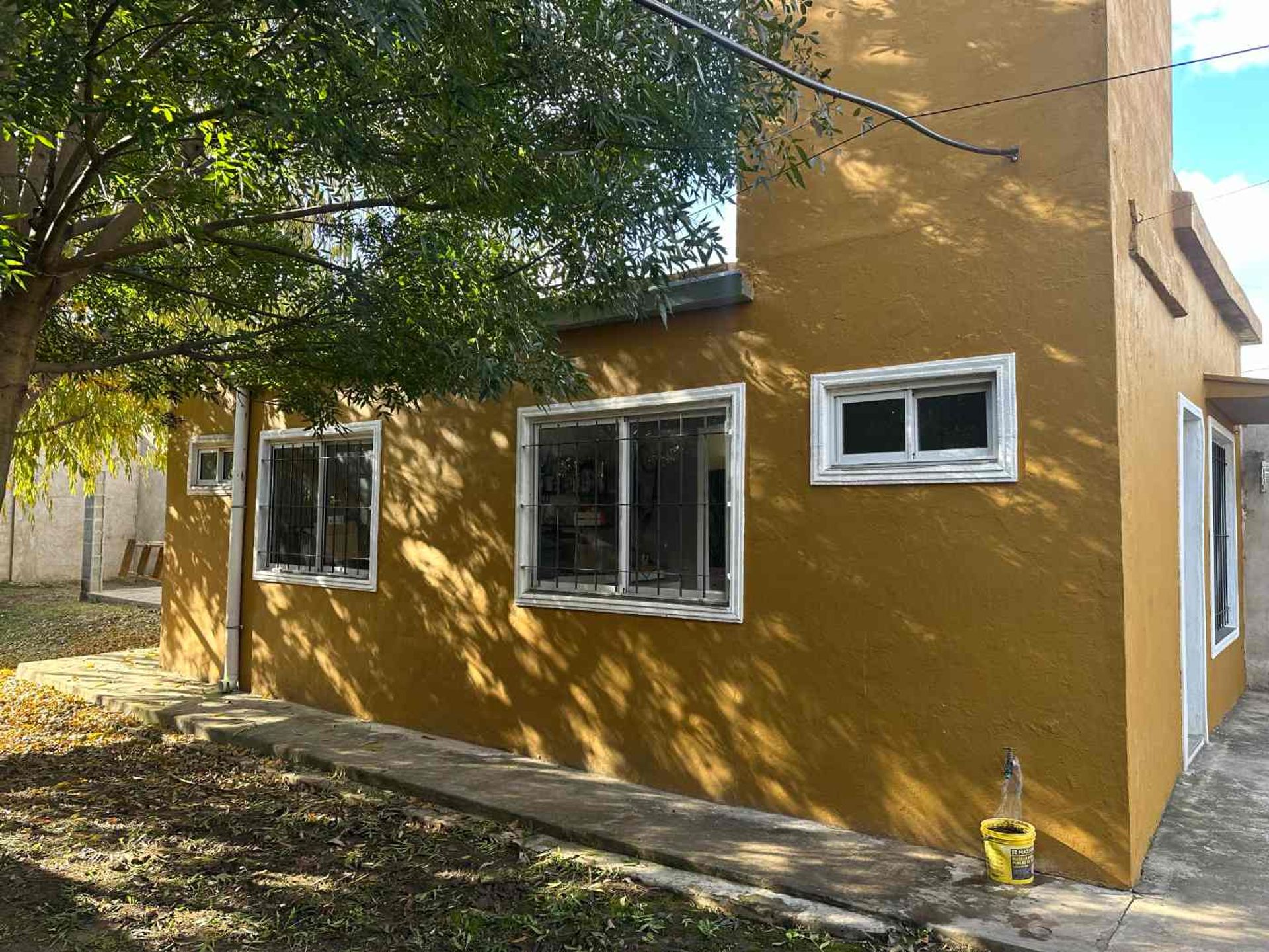 Venta Casa 3 Ambientes En Don Torcuato Con Quincho