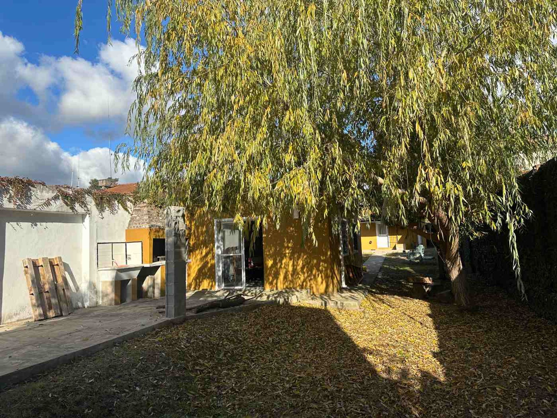 Venta Casa 3 Ambientes En Don Torcuato Con Quincho