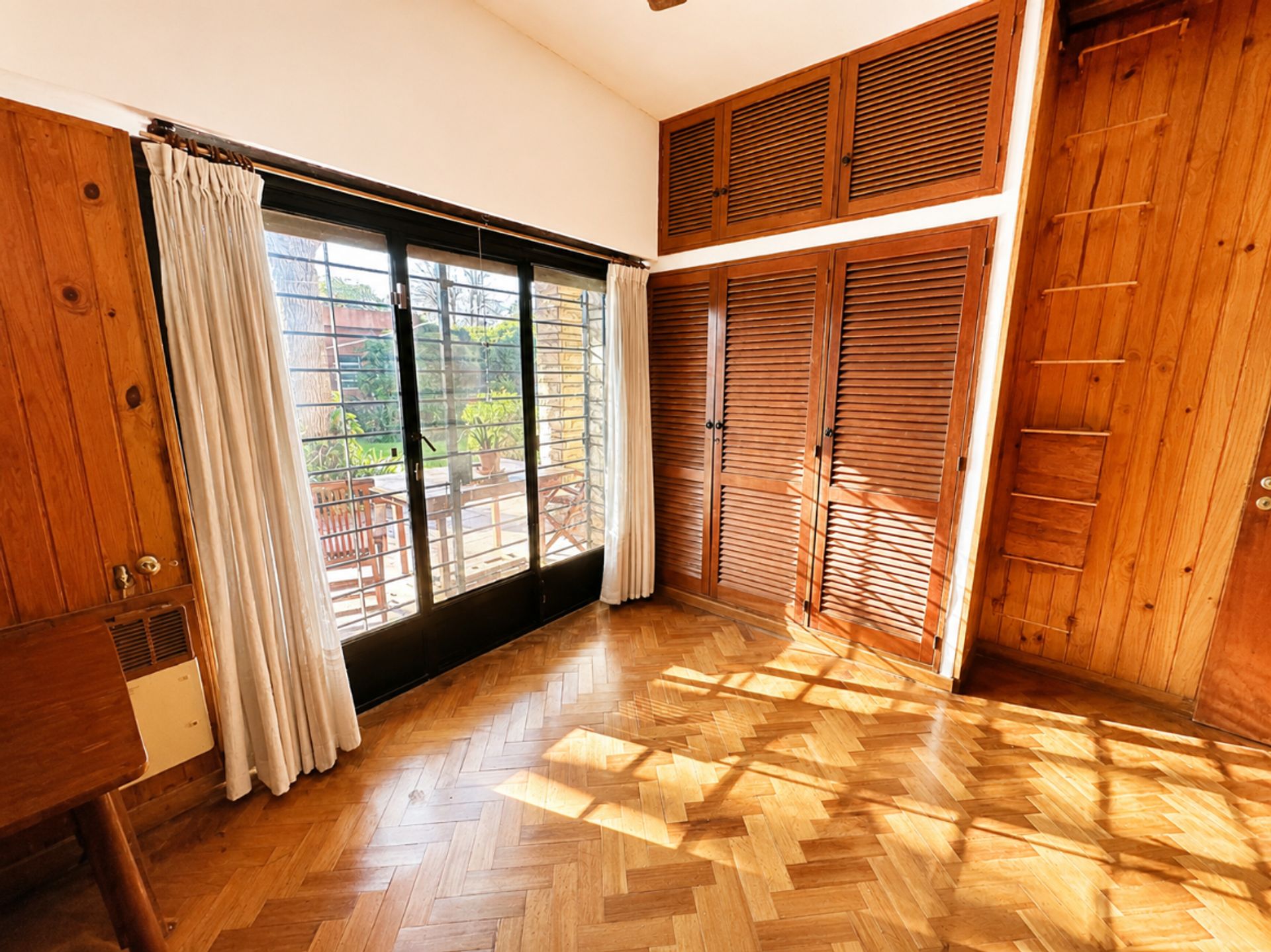Casa Venta 4 Amb Don Torcuato Pileta Parrilla