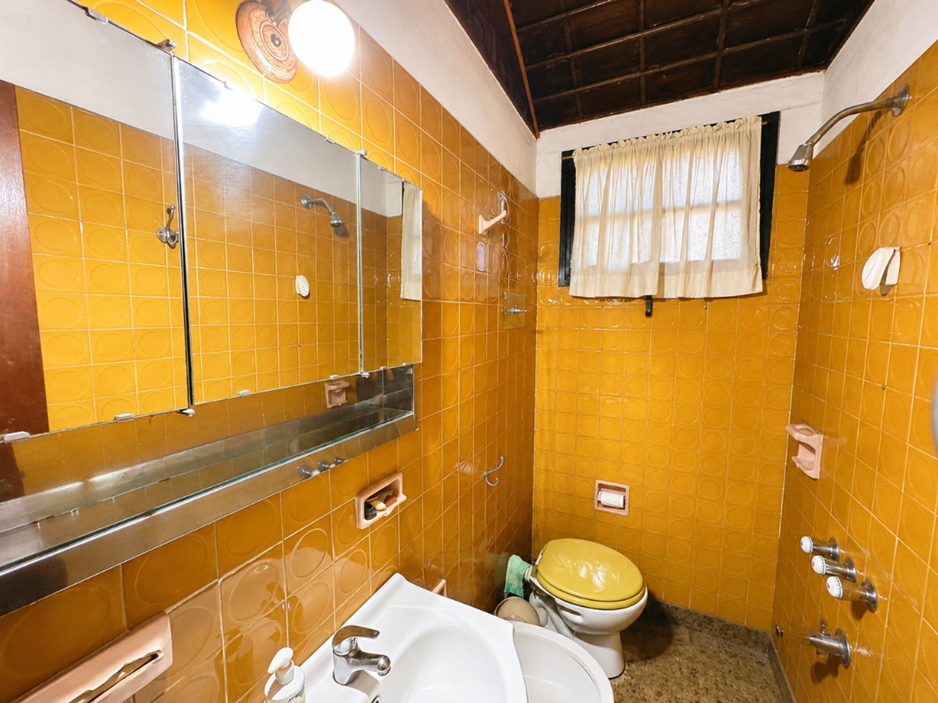 Casa Venta 4 Amb Don Torcuato Pileta Parrilla