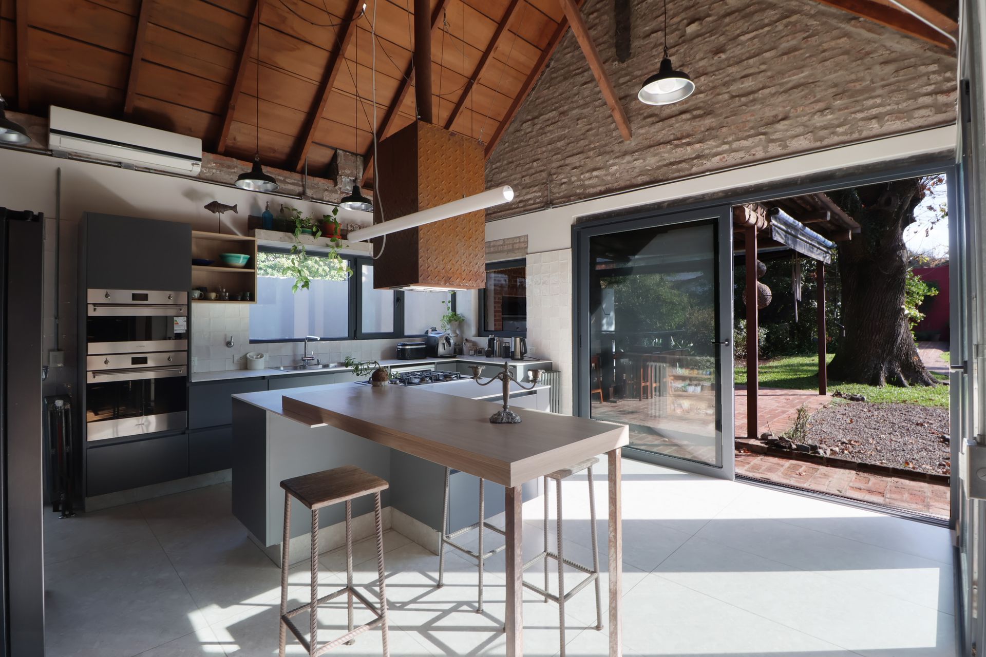 Venta Exclusiva Casa Florida Doble Lote Pileta