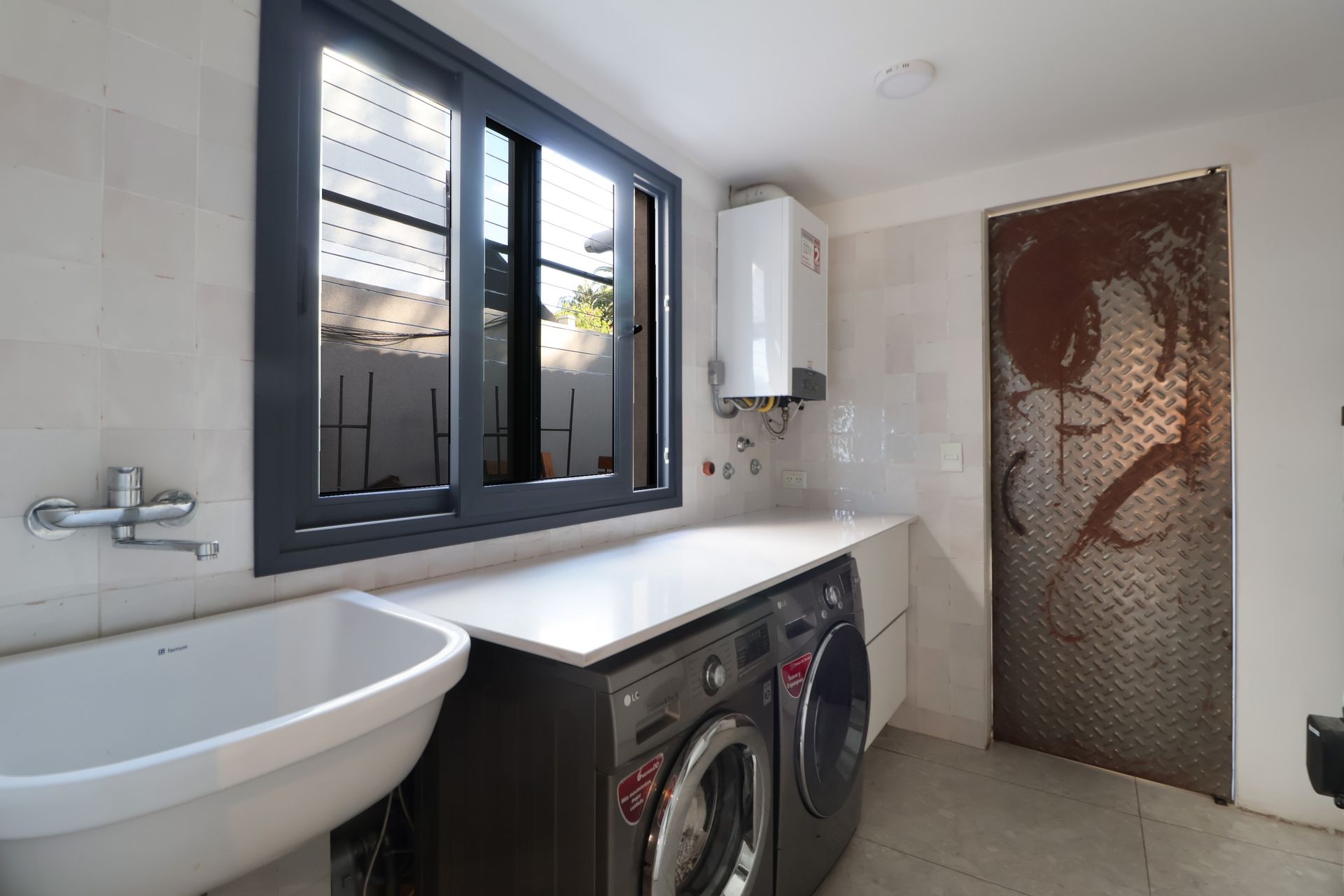 Venta Exclusiva Casa Florida Doble Lote Pileta
