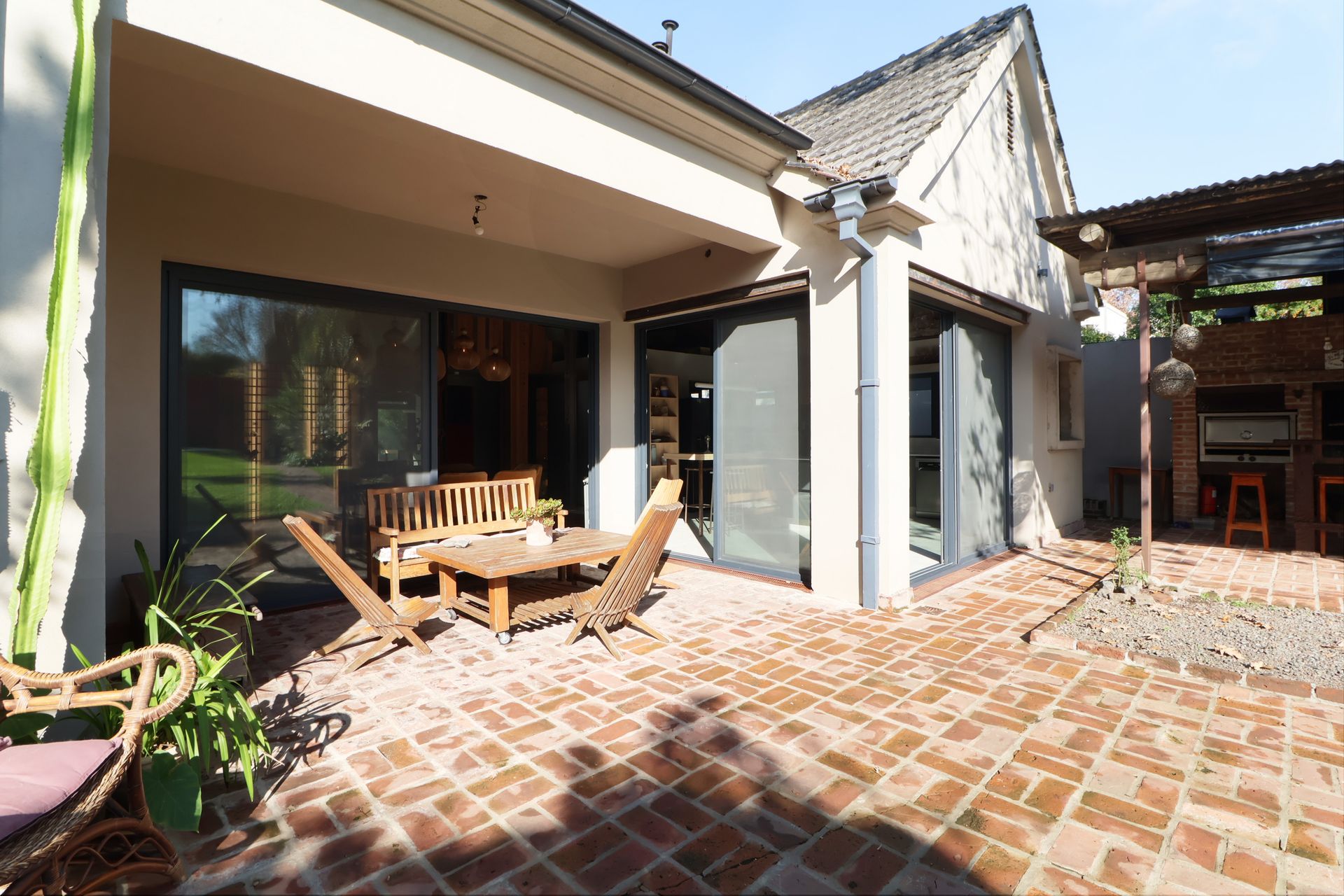 Venta Exclusiva Casa Florida Doble Lote Pileta