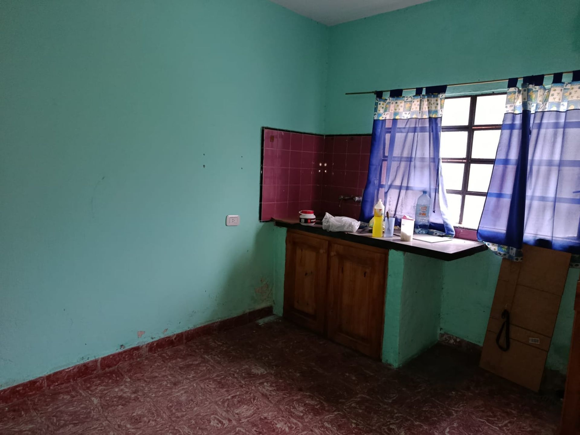 Venta Casa 3 Amb. + Depto. 2 Amb A Refaccionar!