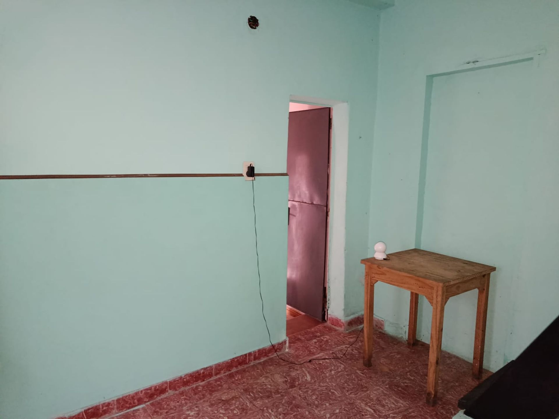 Venta Casa 3 Amb. + Depto. 2 Amb A Refaccionar!