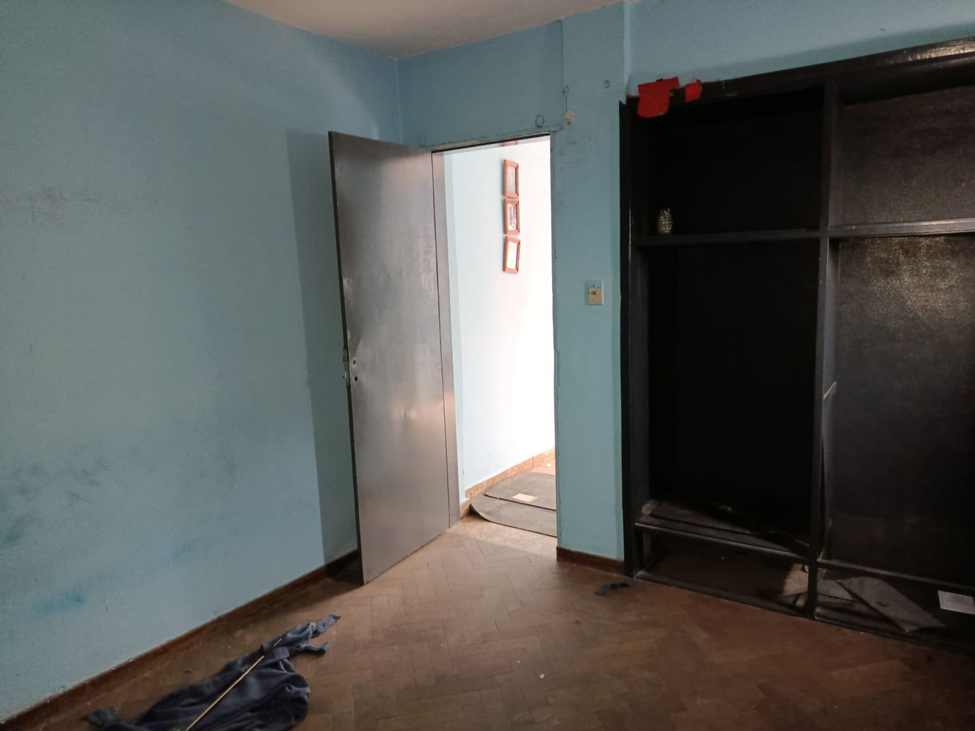 Venta Casa 3 Amb. + Depto. 2 Amb A Refaccionar!