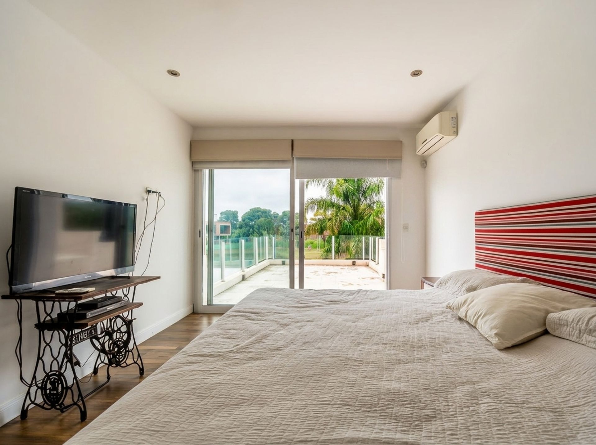 Venta Casa 7 Amb Lagos Del Norte A La Laguna