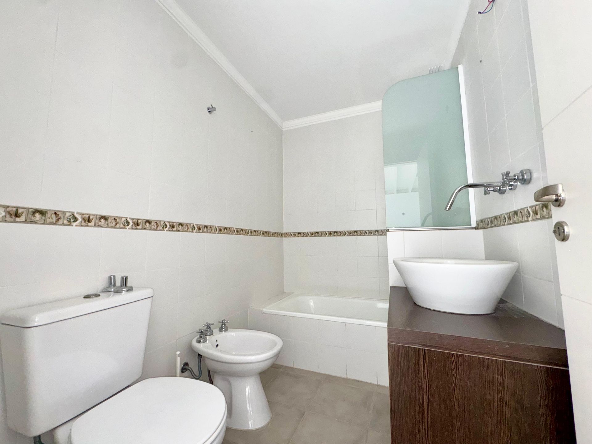 Venta Duplex 4 Amb Cochera La Lucila