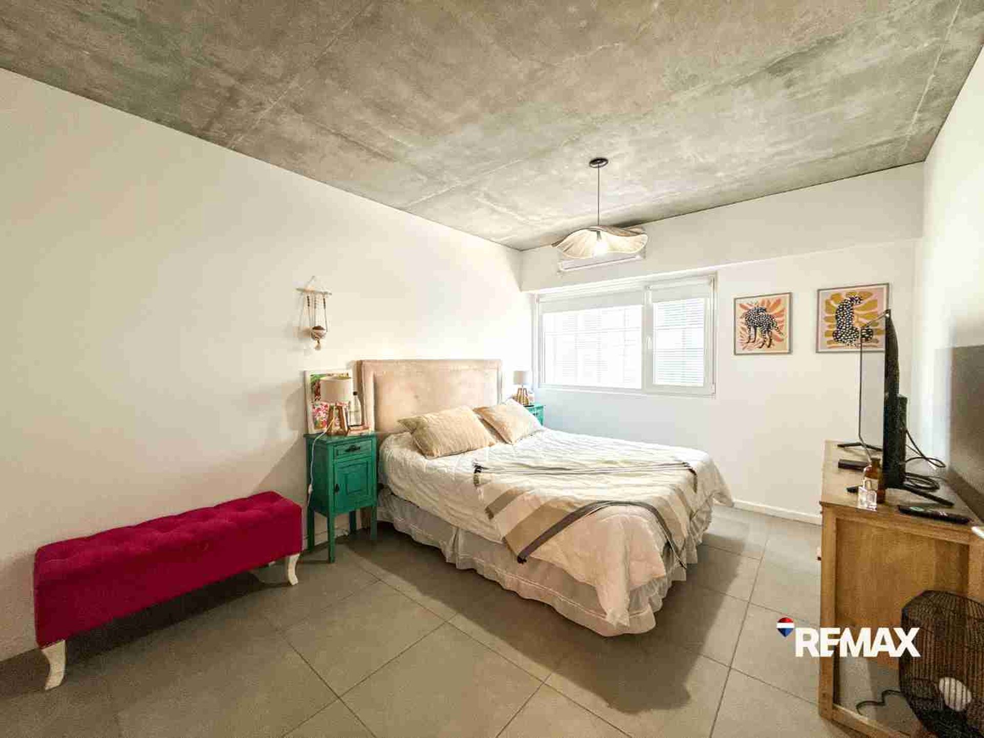 Departamento de 3 ambientes con terraza Olivos