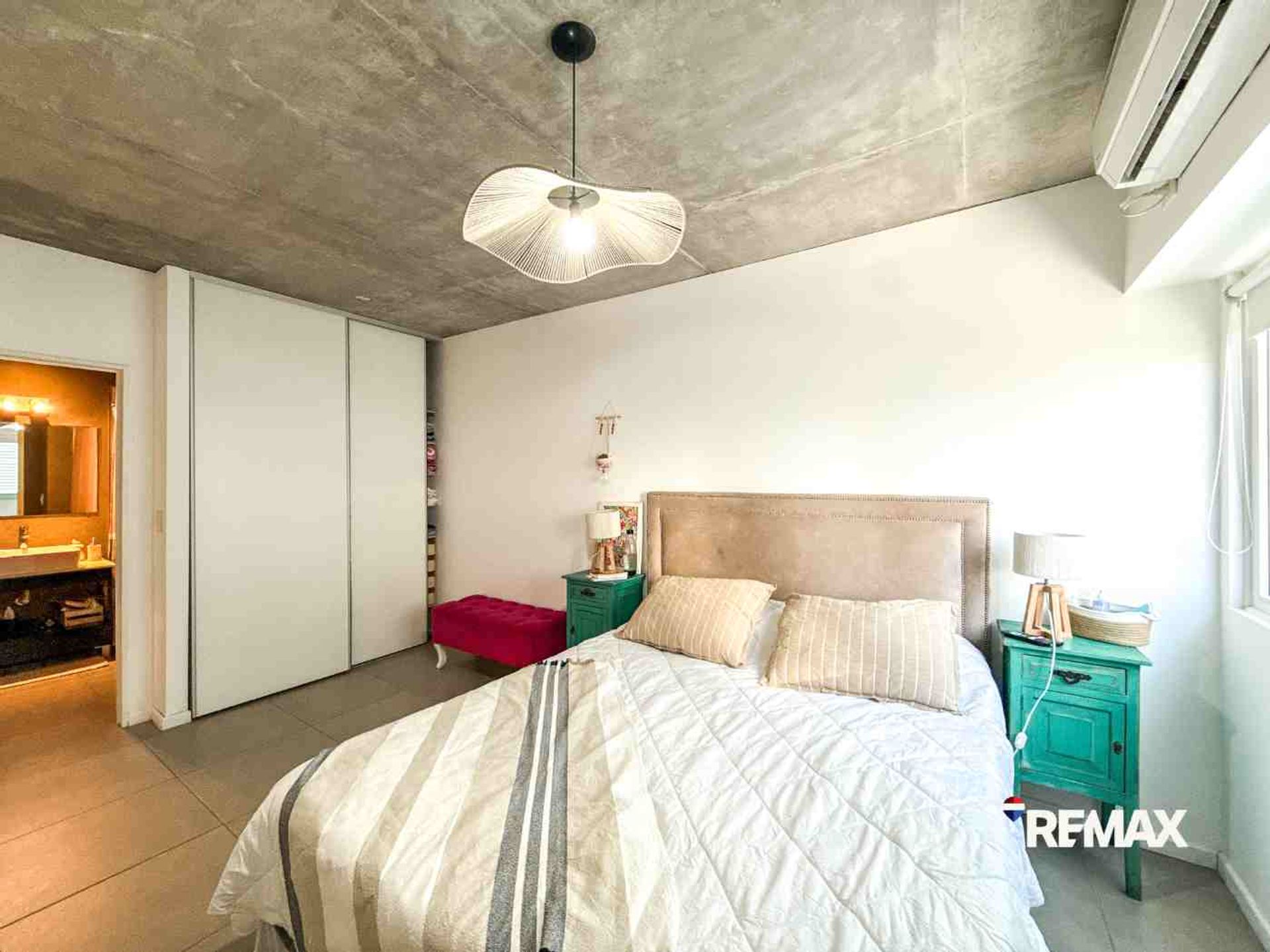 Departamento de 3 ambientes con terraza Olivos