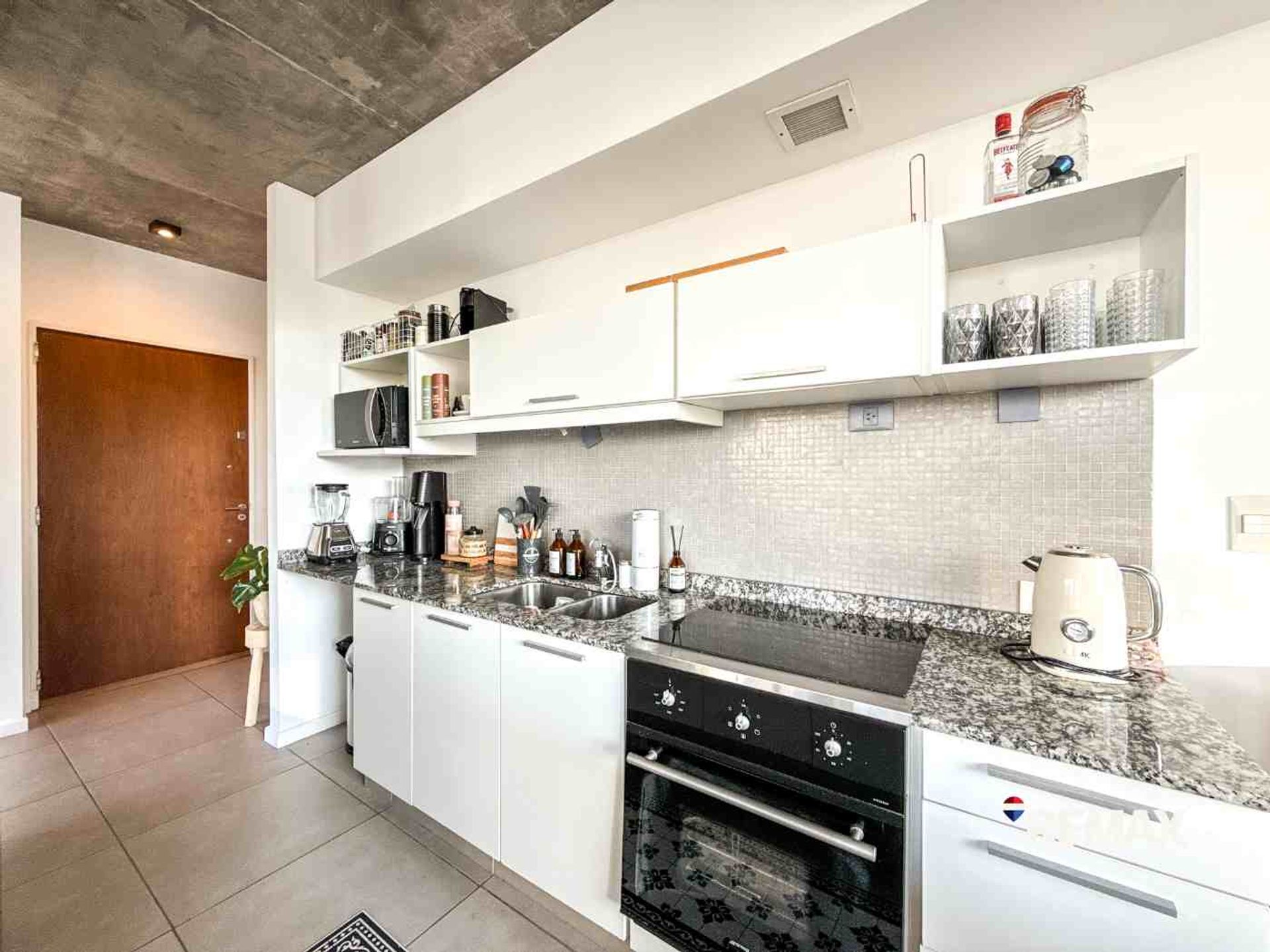 Departamento de 3 ambientes con terraza Olivos