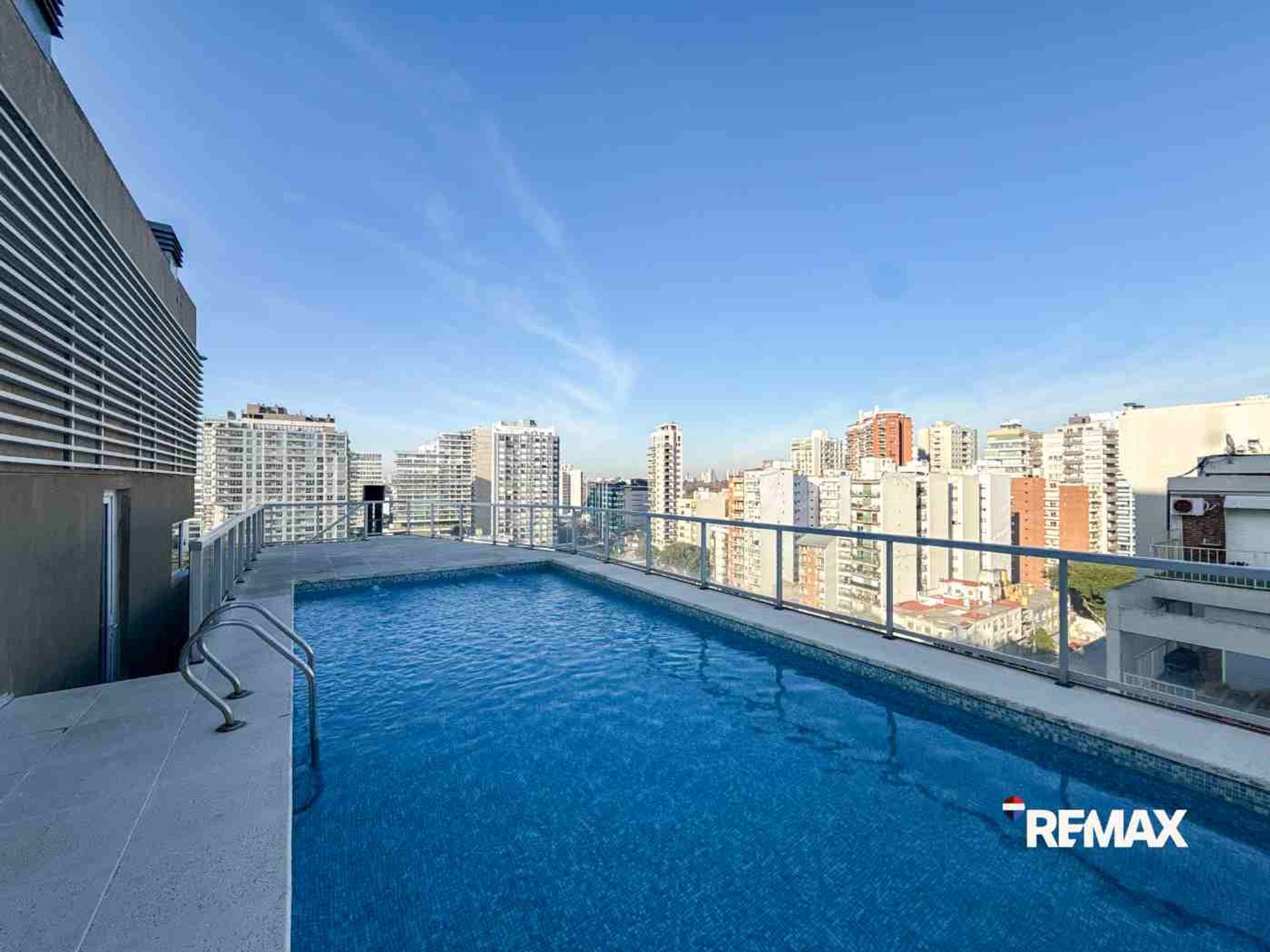 Departamento de 3 ambientes con terraza Olivos