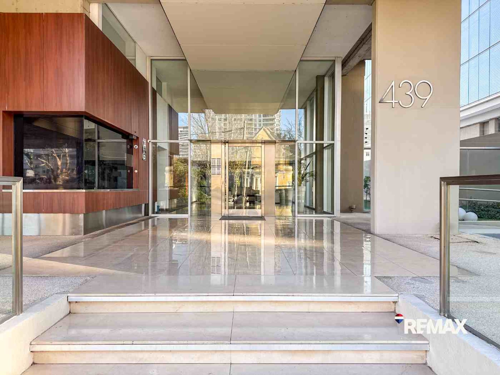 Departamento de 3 ambientes con terraza Olivos