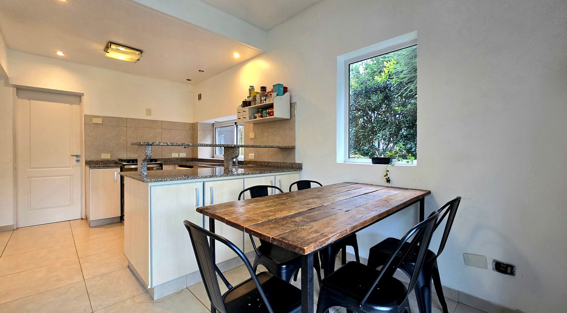 Casa En Venta Barrio La Damasia, San Fernando