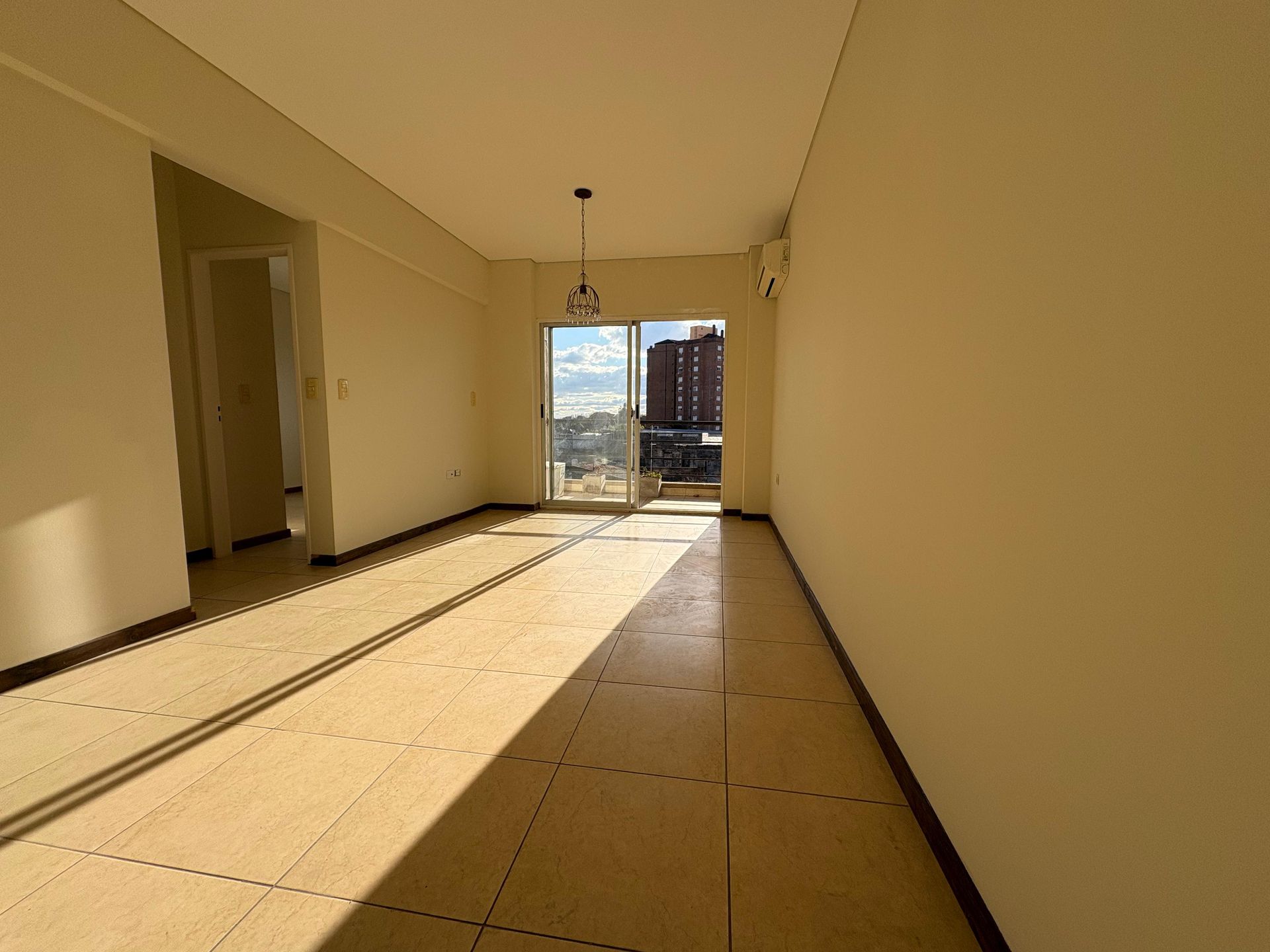 Departamento en venta 2 ambientes Tigre c/ balcón