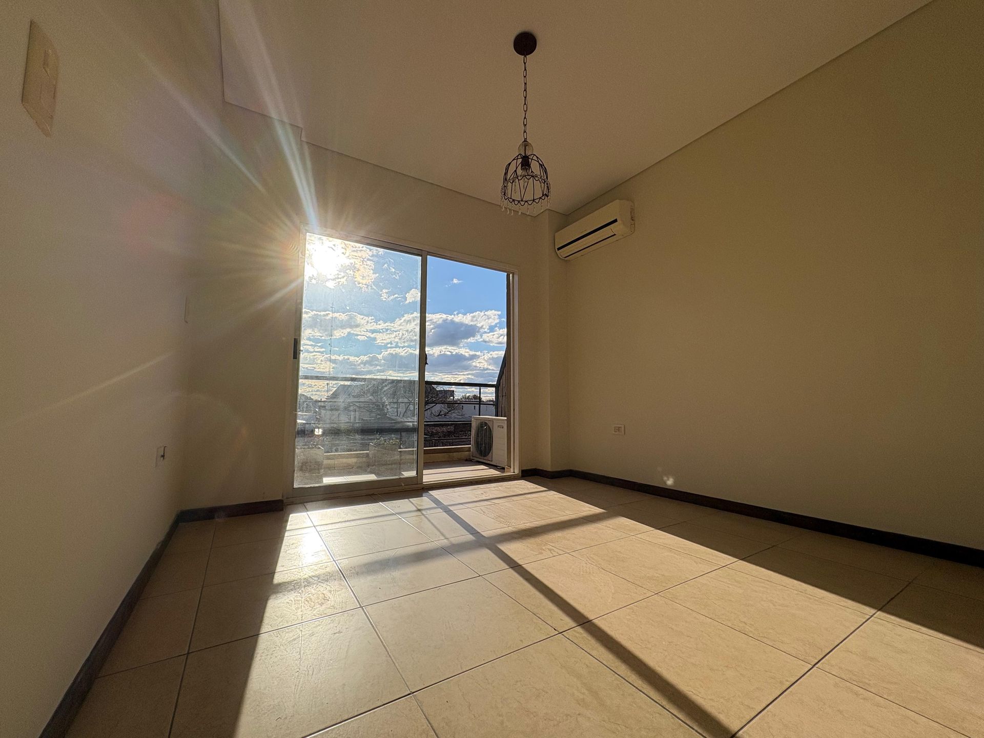 Departamento en venta 2 ambientes Tigre c/ balcón
