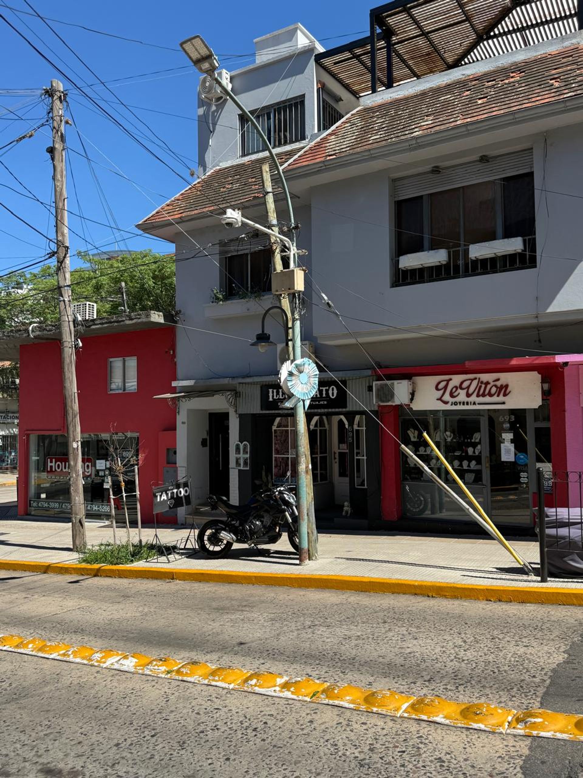 Hermoso PH en La Lucila, sin exp, RECICLADO