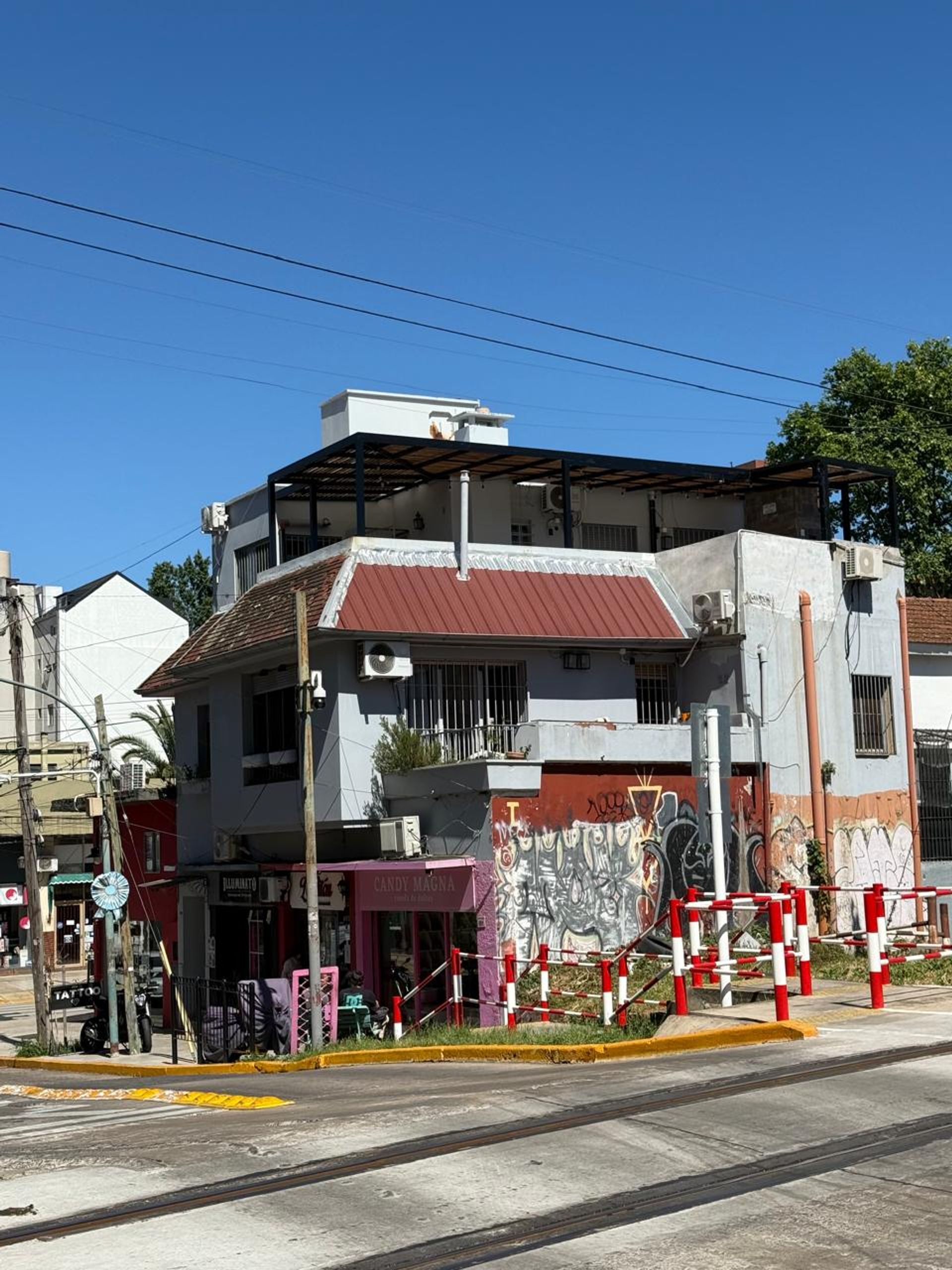 Hermoso PH en La Lucila, sin exp, RECICLADO